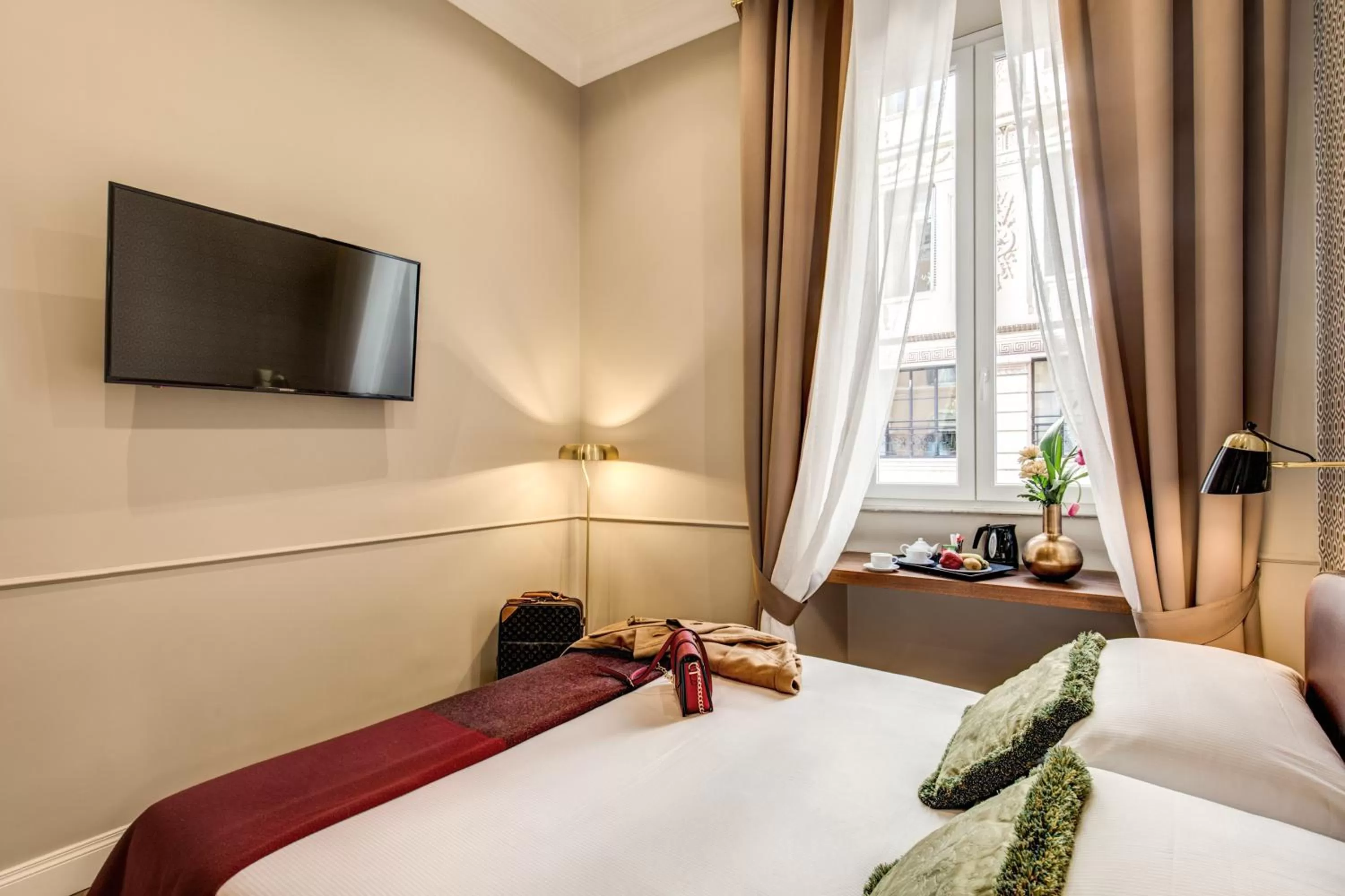 Bed in Charme Spagna Boutique Hotel