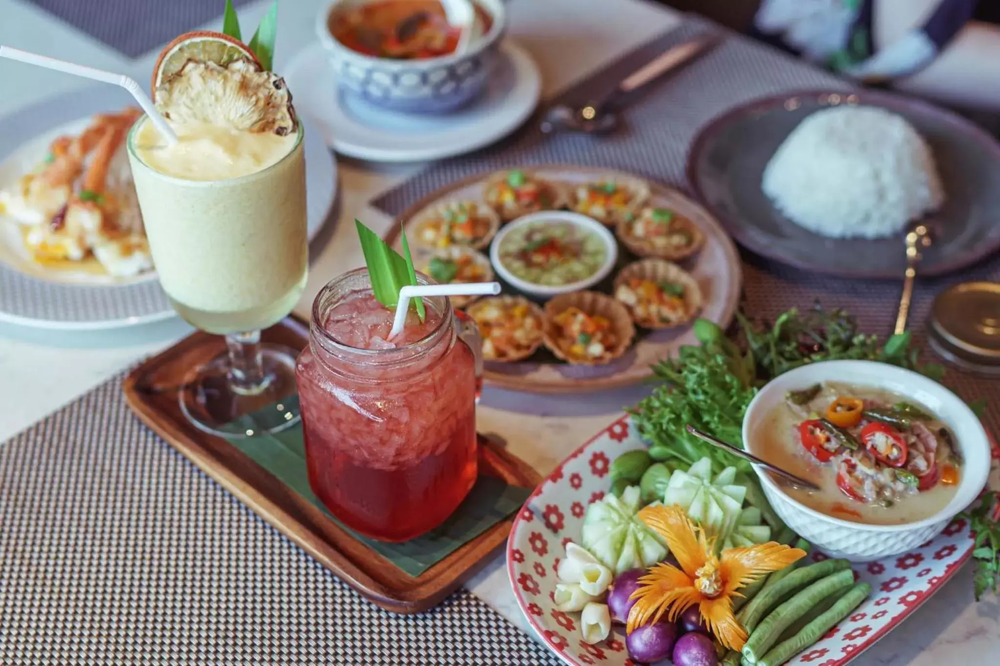 Restaurant/places to eat in Mytt Hotel Pattaya Restaurant/places to eat in Mytt Hotel Pattaya