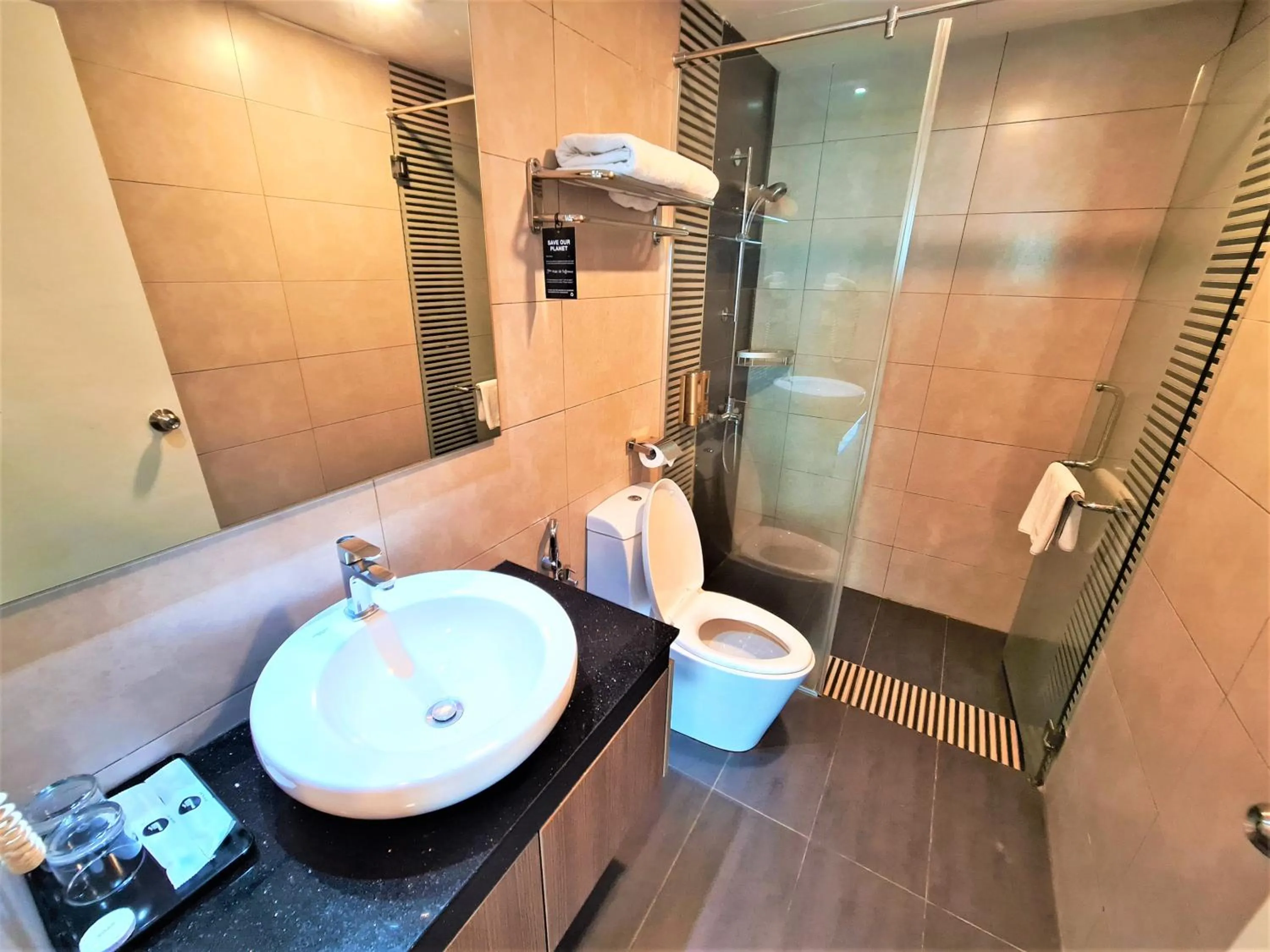 Toilet in Nexus Regency Suites & Hotel