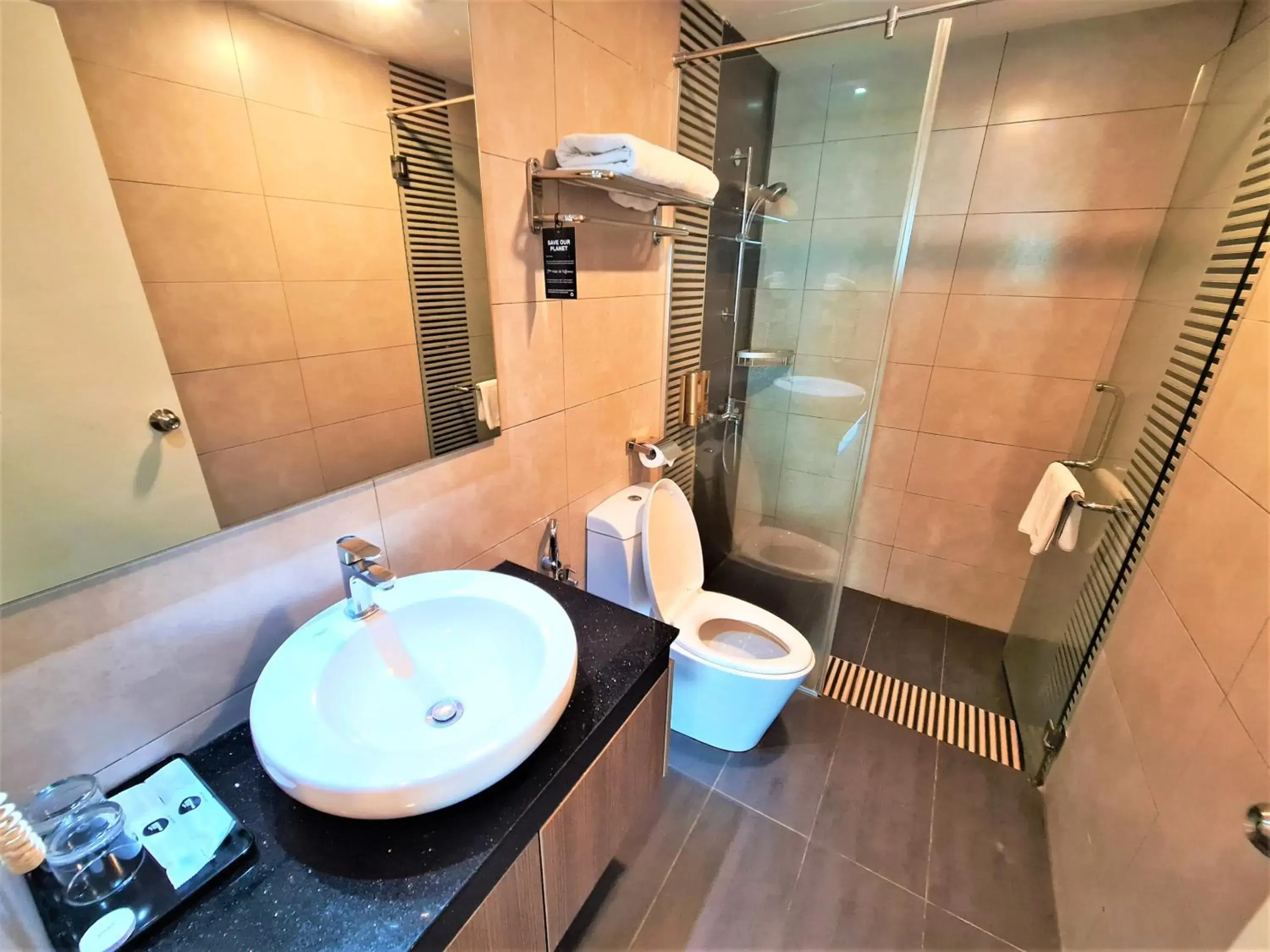 Bathroom in Nexus Regency Suites & Hotel