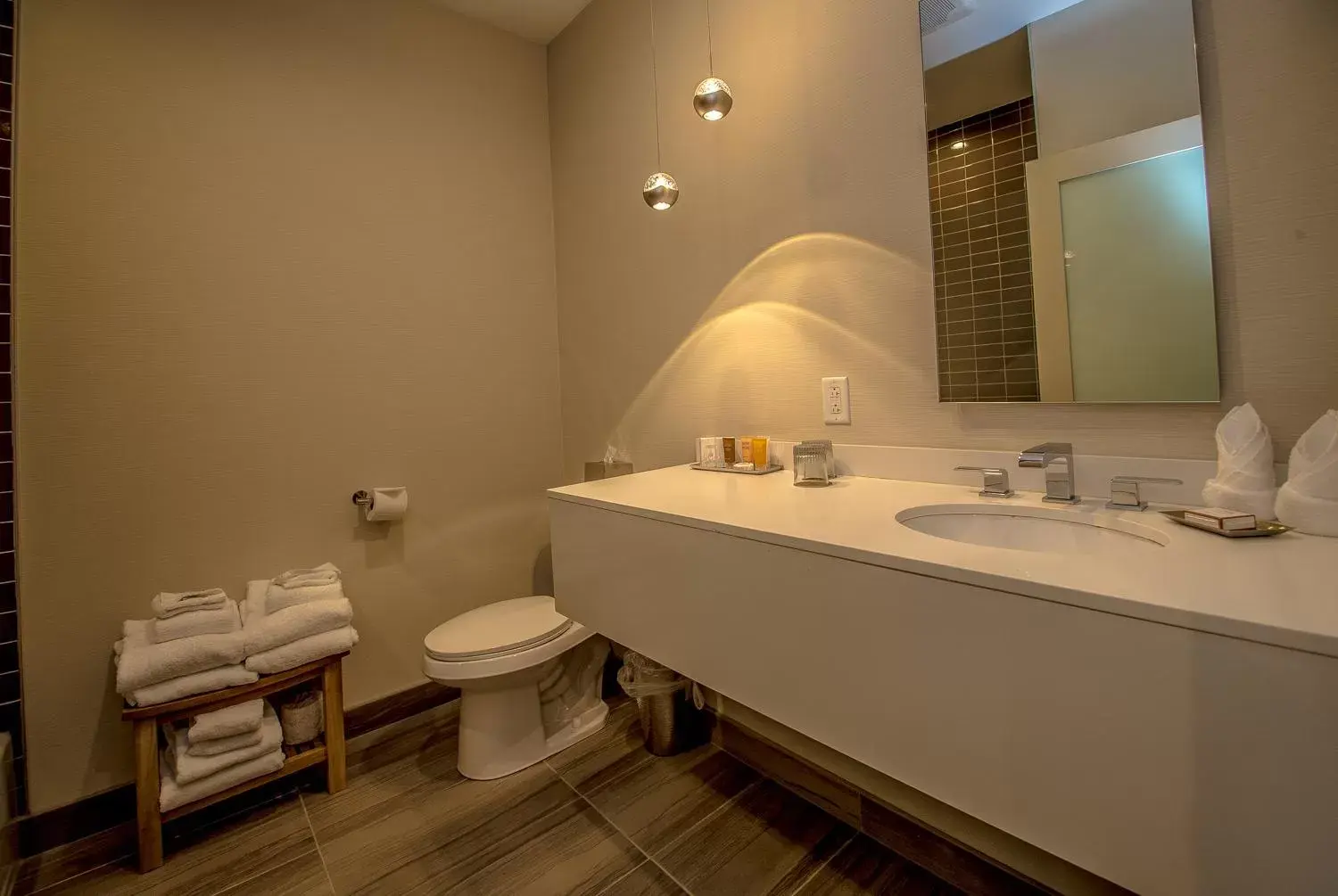 Bathroom in The Chandler at White Mountains, Ascend Hotel Collection