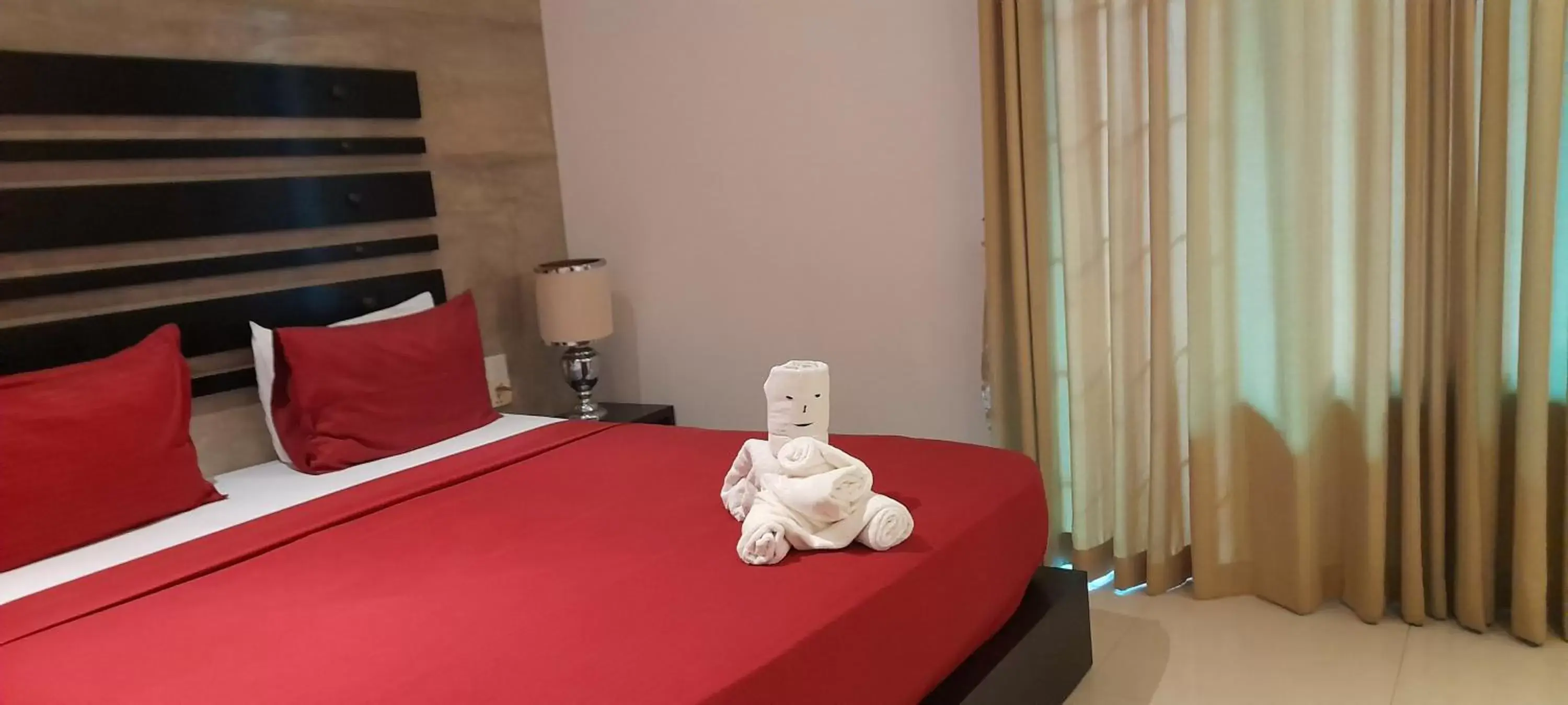 Photo of the whole room, Bed in Summerside Residence Photo of the whole room, Bed in Summerside Residence