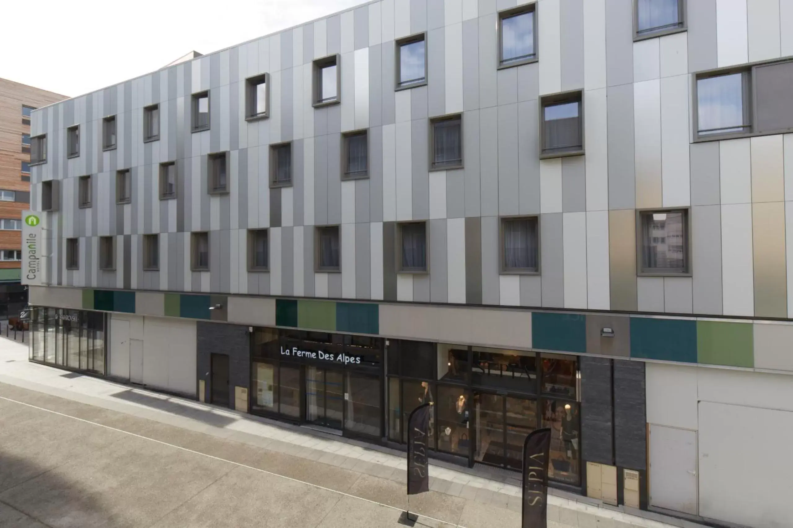 Property building in Campanile Annemasse Gare– Genève Property building in Campanile Annemasse Gare– Genève