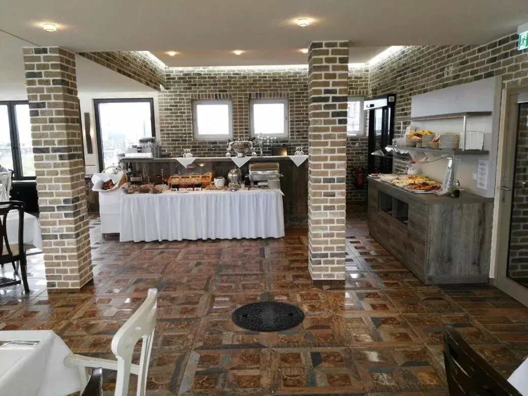 Dining area, Restaurant/Places to Eat in Mainzer Hof