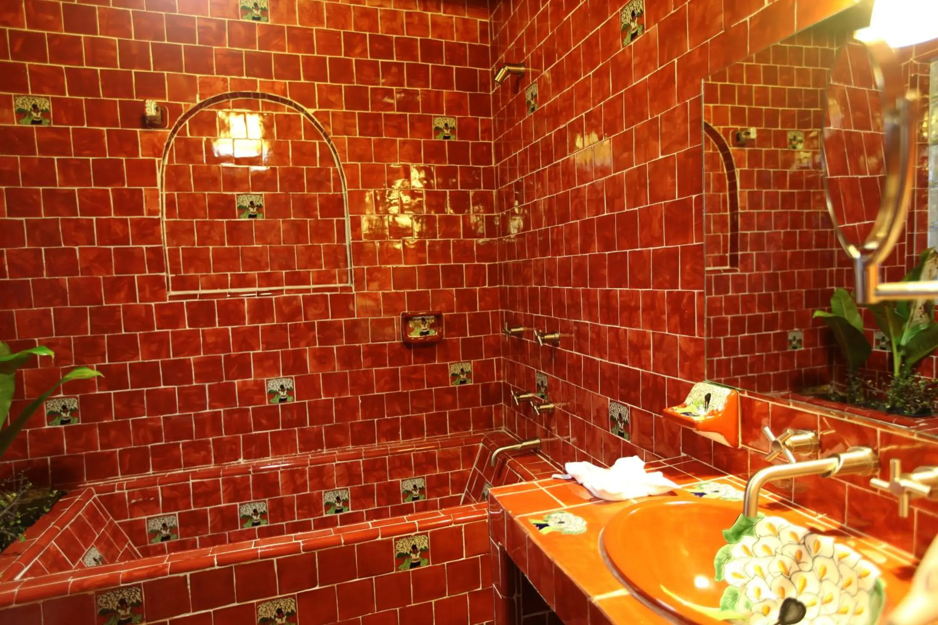 Bathroom in La Capilla Hotel Boutique