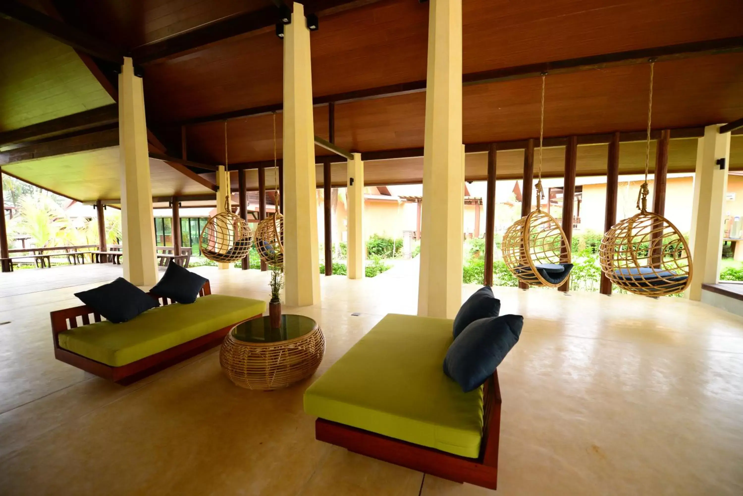 Lobby or reception, Lounge/Bar in Koh Kood Paradise Beach