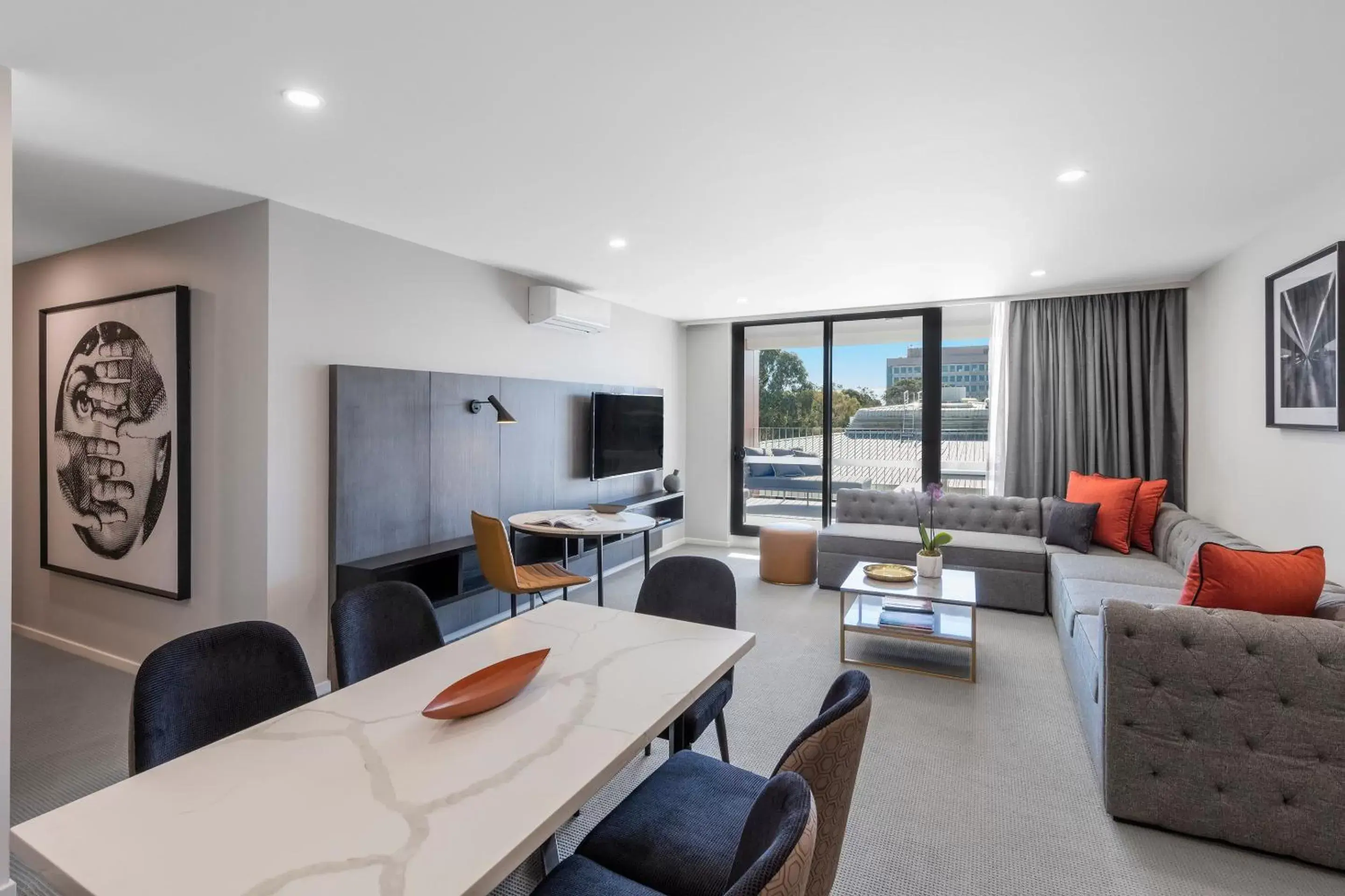 Seating Area in Deco Hotel Canberra