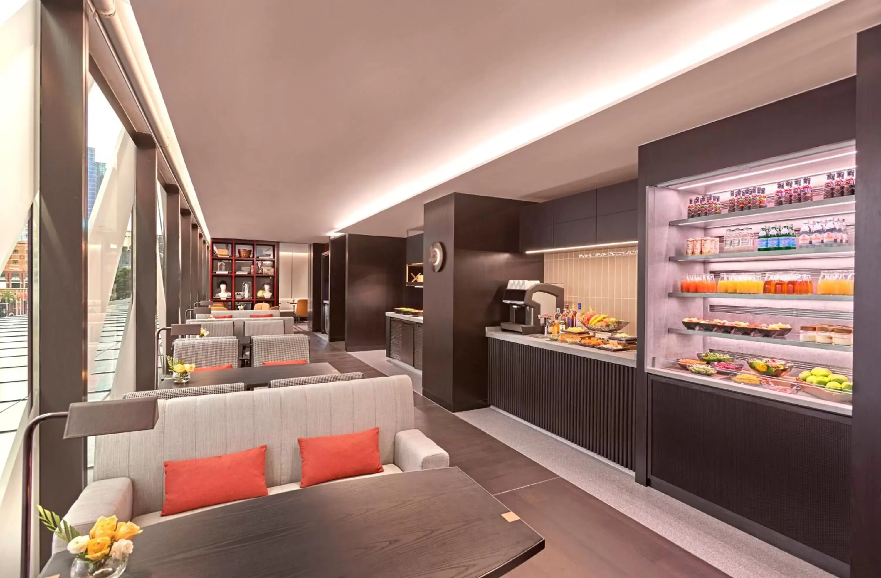 Lounge or bar in Pullman Singapore Orchard Lounge or bar in Pullman Singapore Orchard