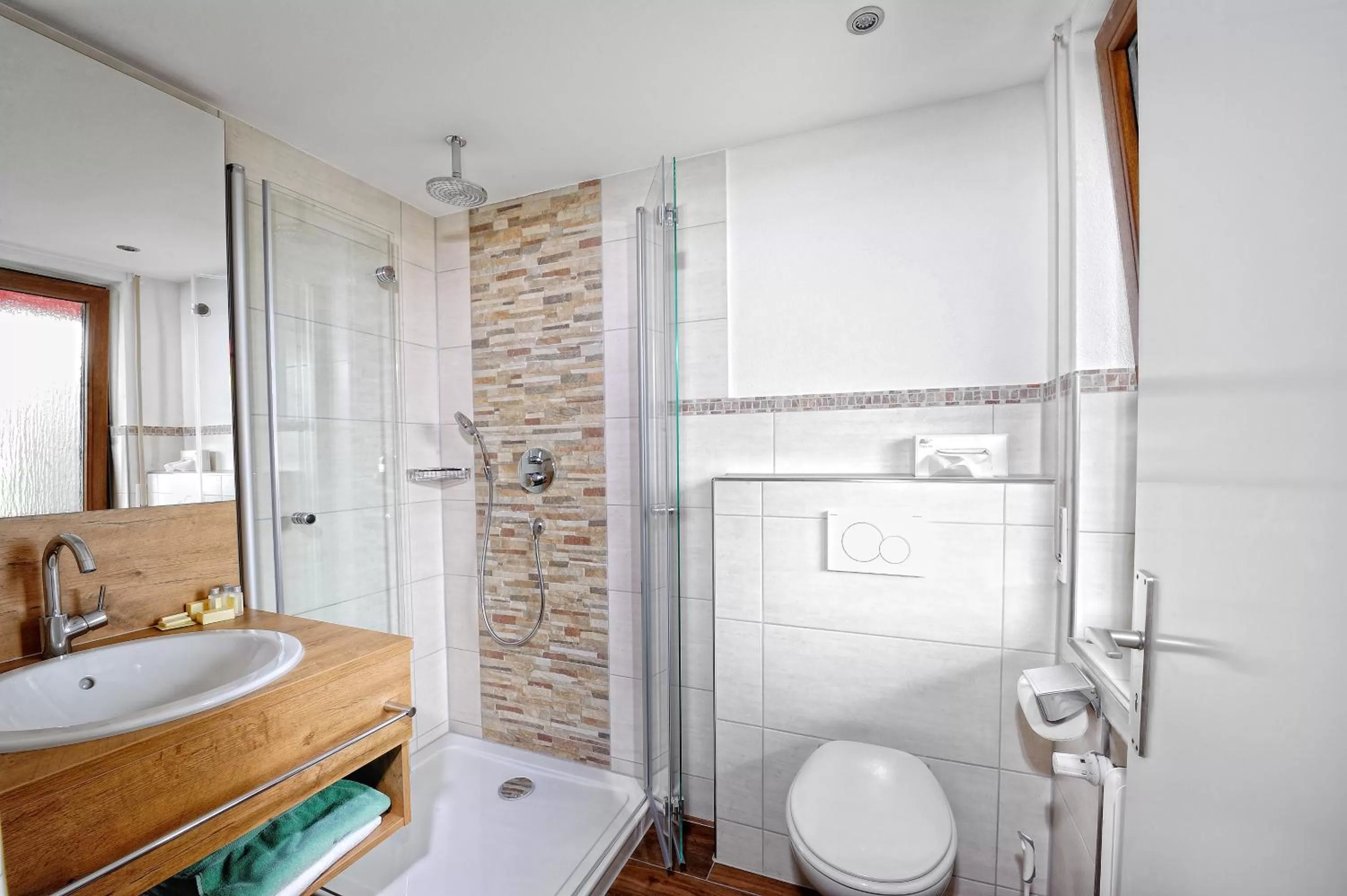 Bathroom in Wellness-Hotel Talblick