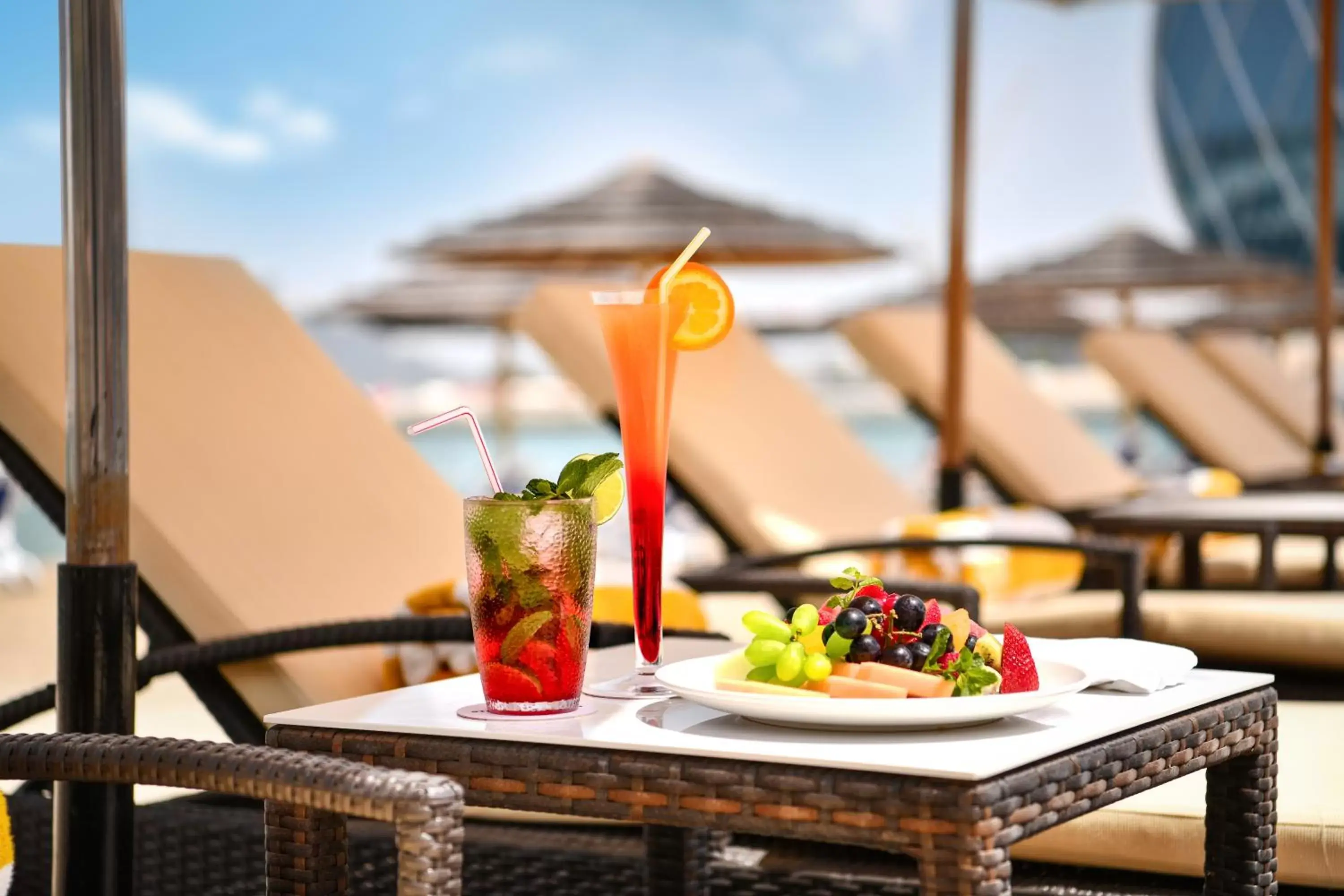 Restaurant/places to eat in Al Raha Beach Hotel