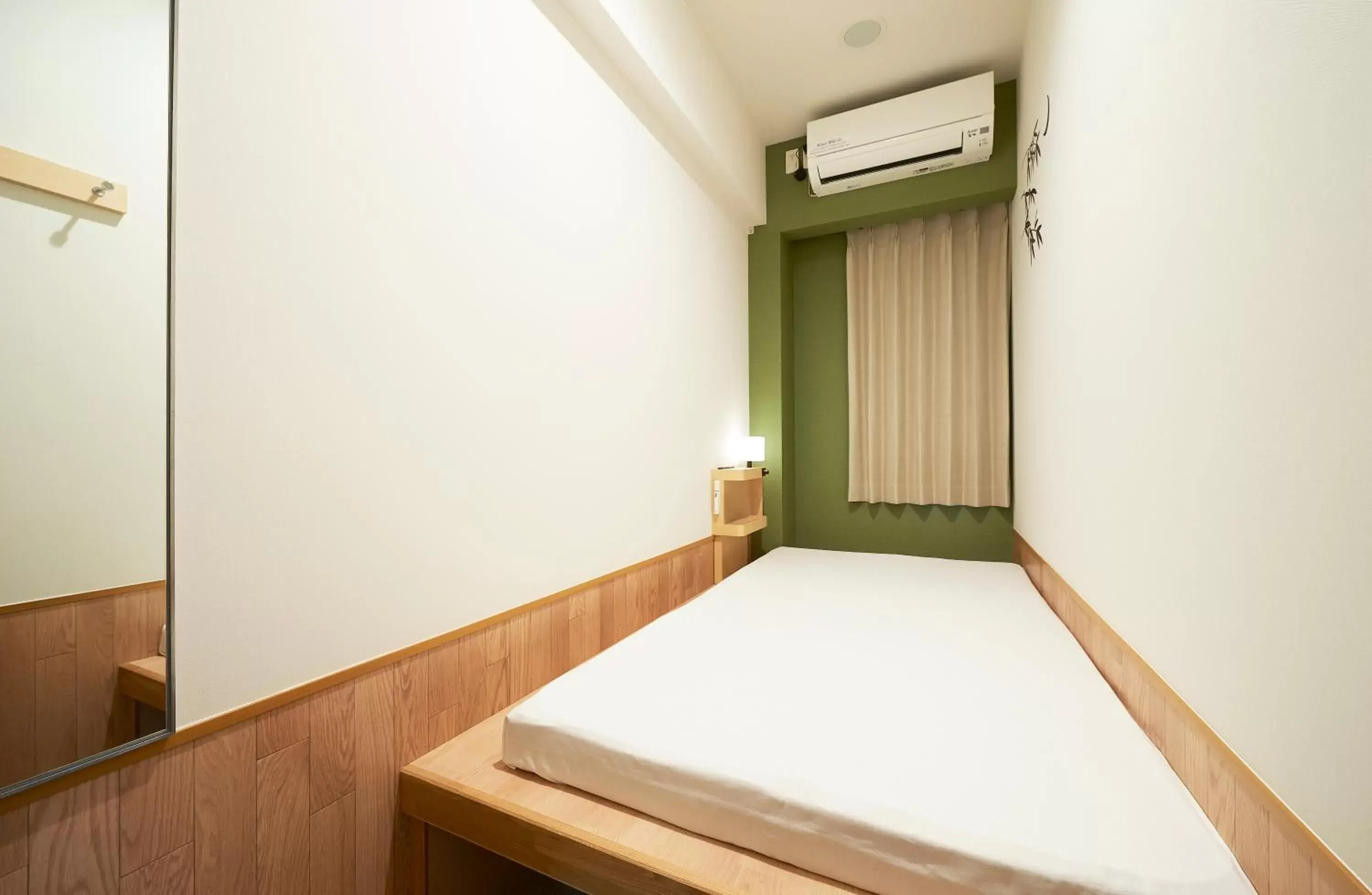 Photo of the whole room, Bed in THE POCKET HOTEL Kyoto Shijo Karasuma