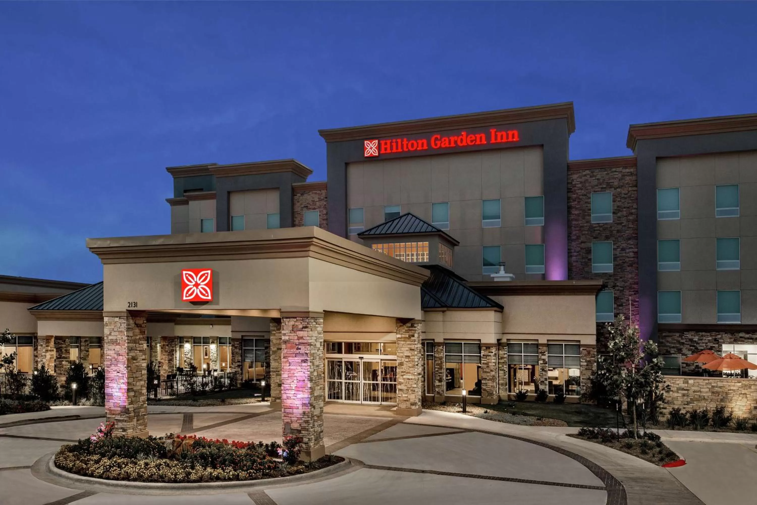 Property building in Hilton Garden Inn San Marcos