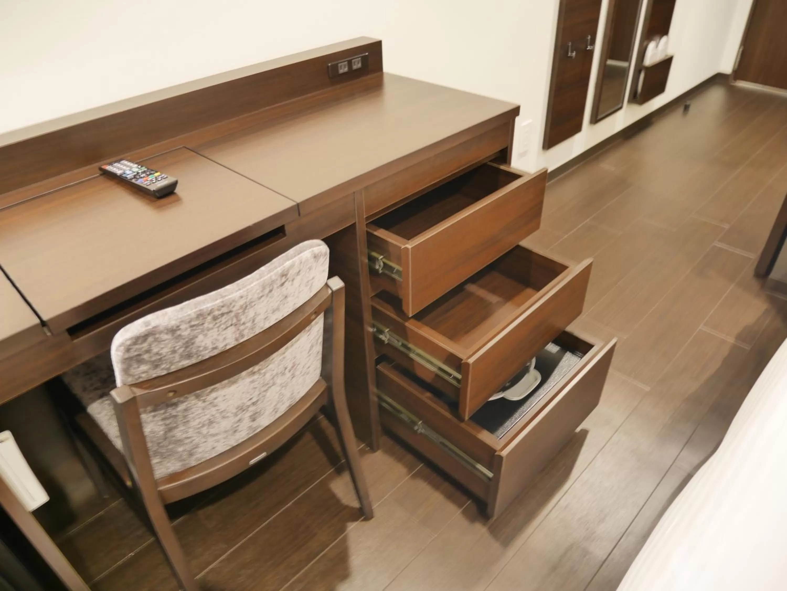 Red Roof Inn & Suites Osaka Namba Nipponbashi