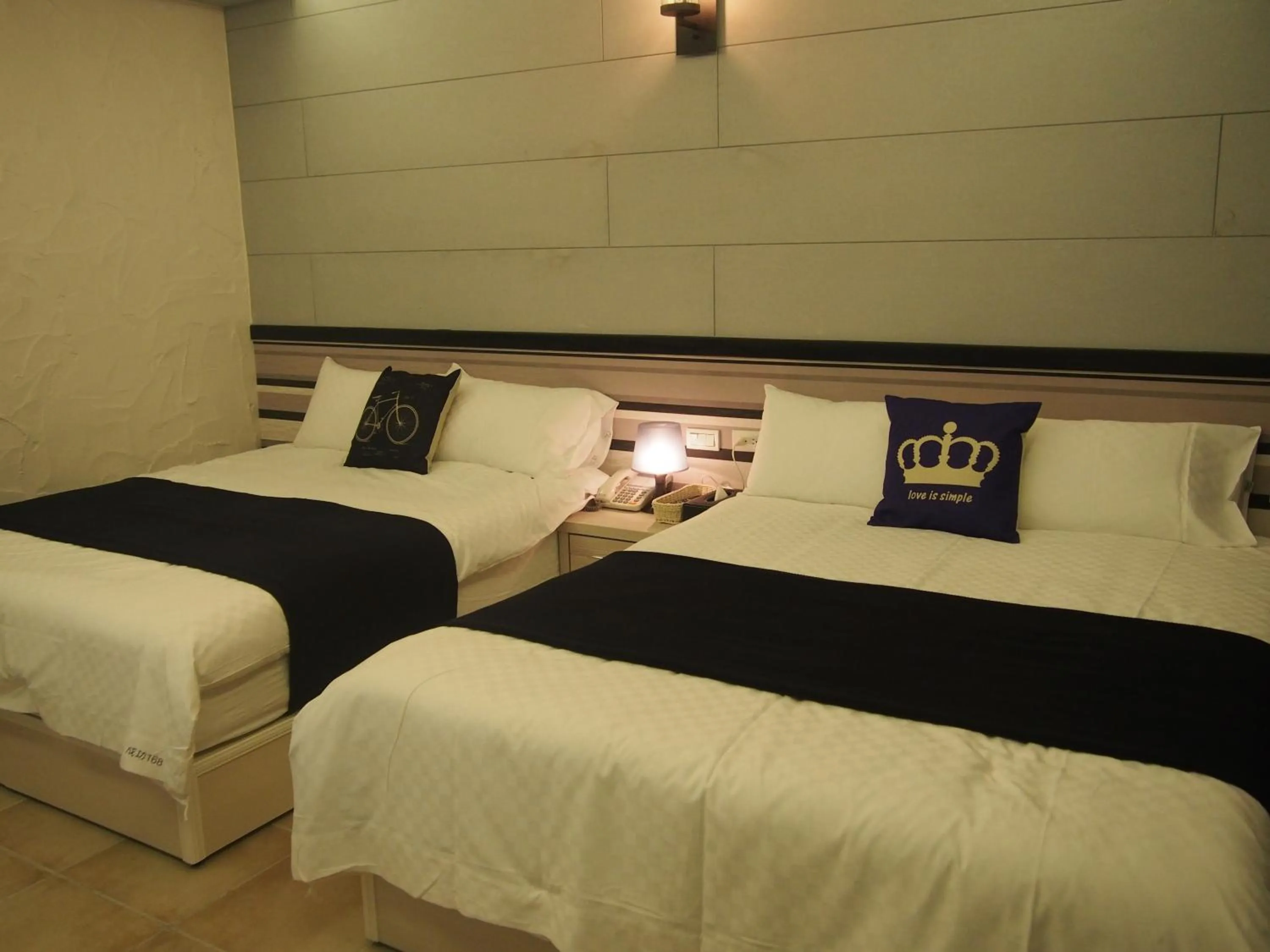 bunk bed, Bed in Successful 168 B&B