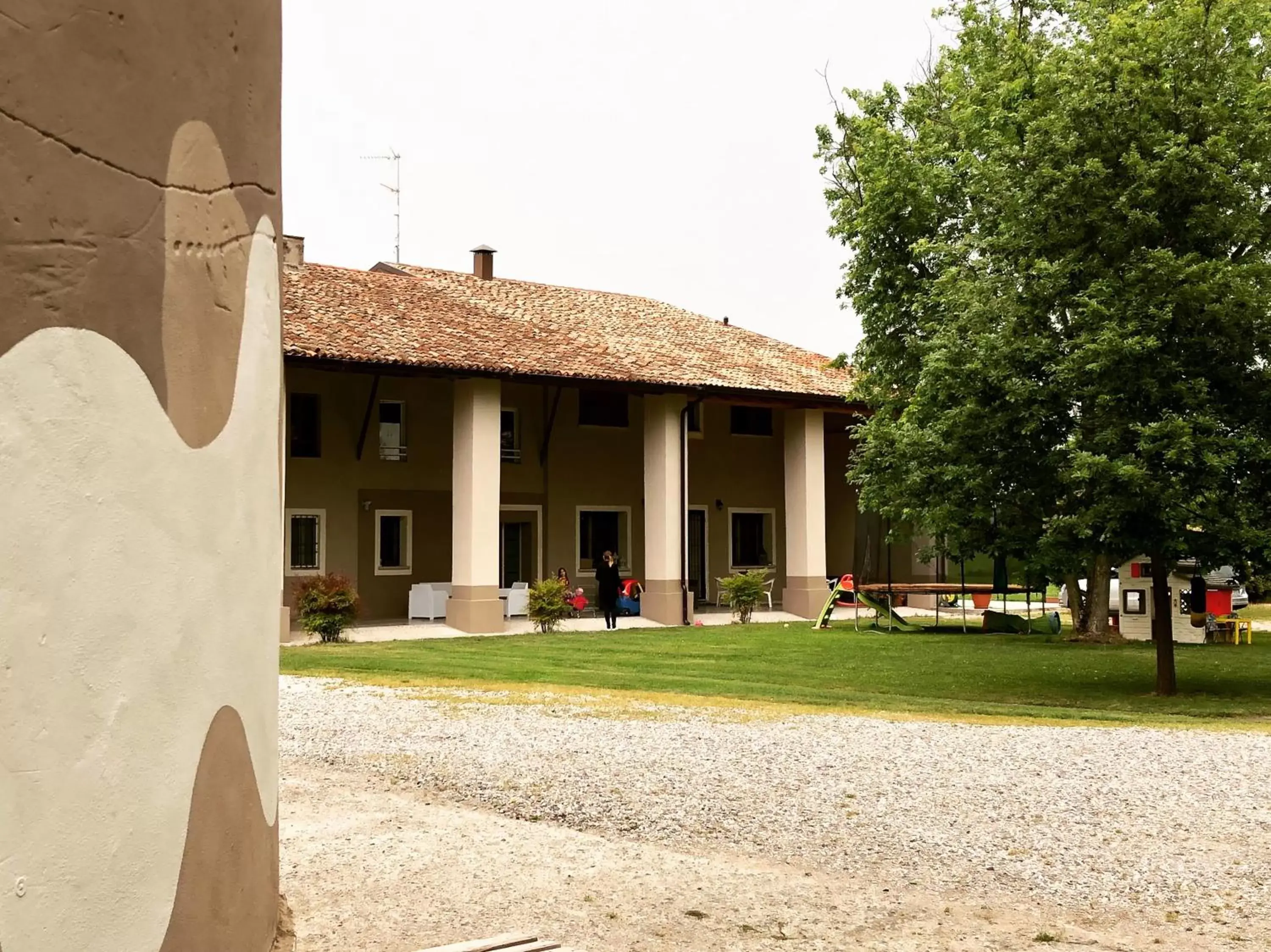 Facade/entrance, Property Building in B&B Cascina Sagrestia