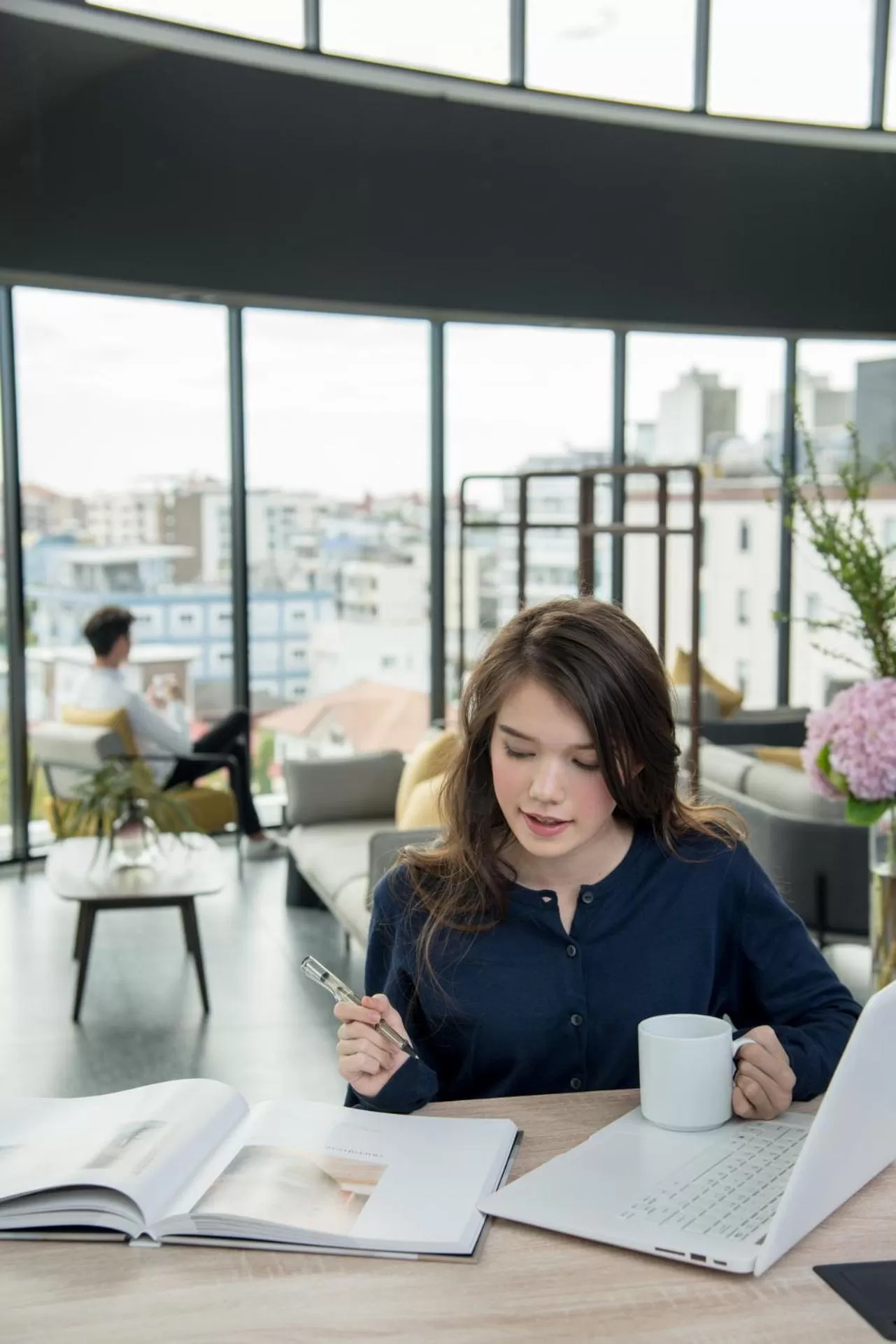 People in Amanta Hotel & Residence Sathorn