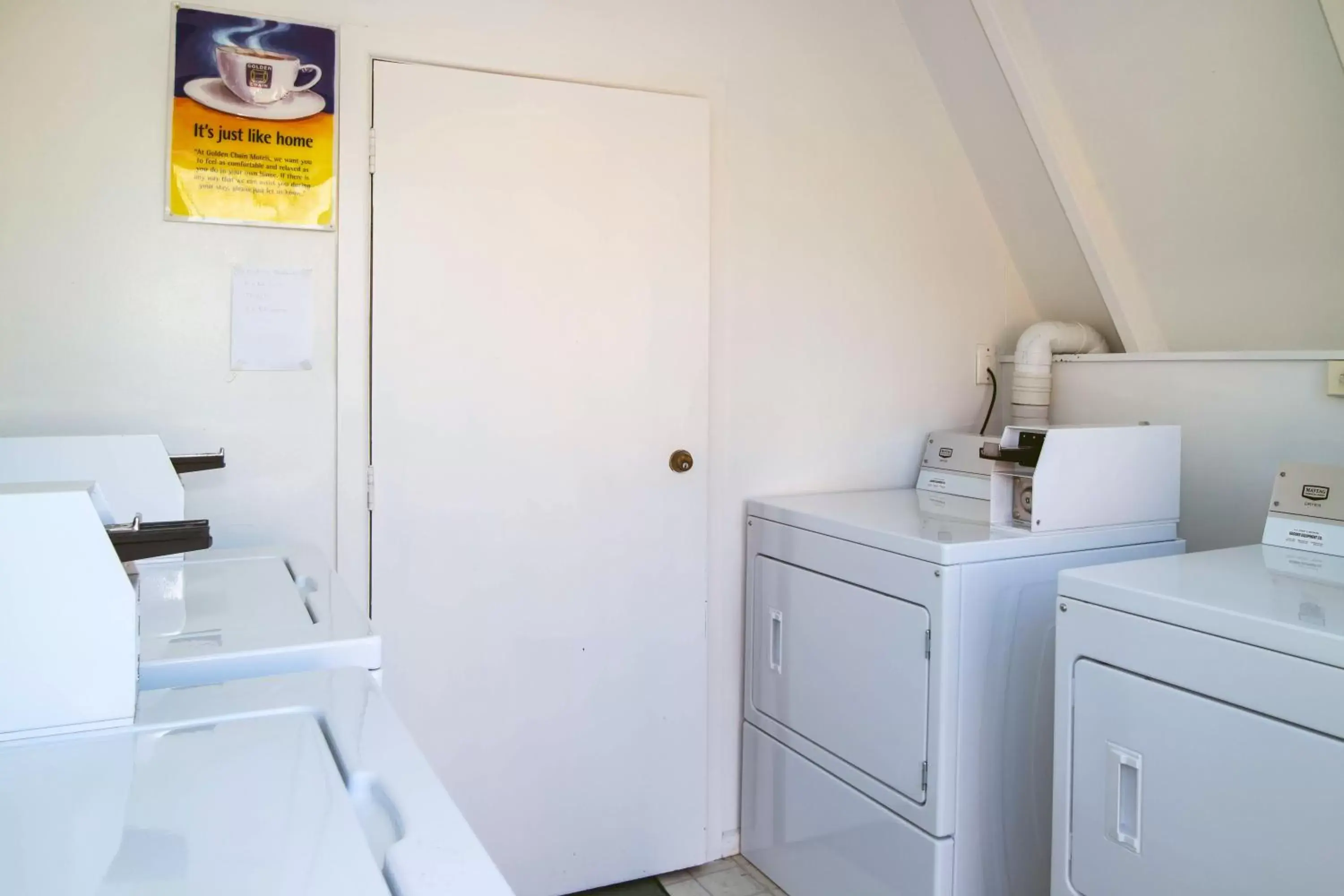 Area and facilities, Bathroom in Mountain Chalets Motel