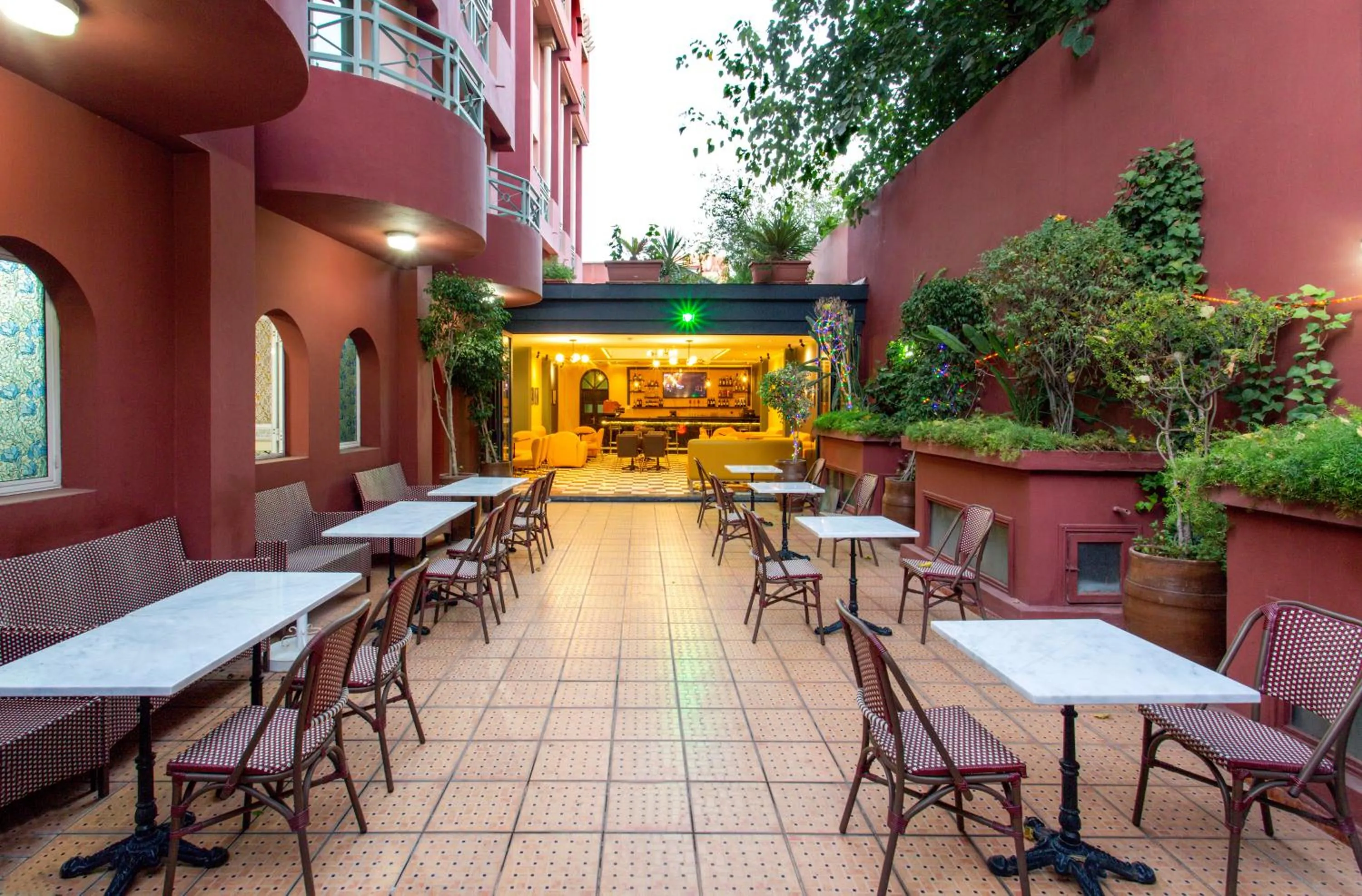 Patio in Hotel Akabar