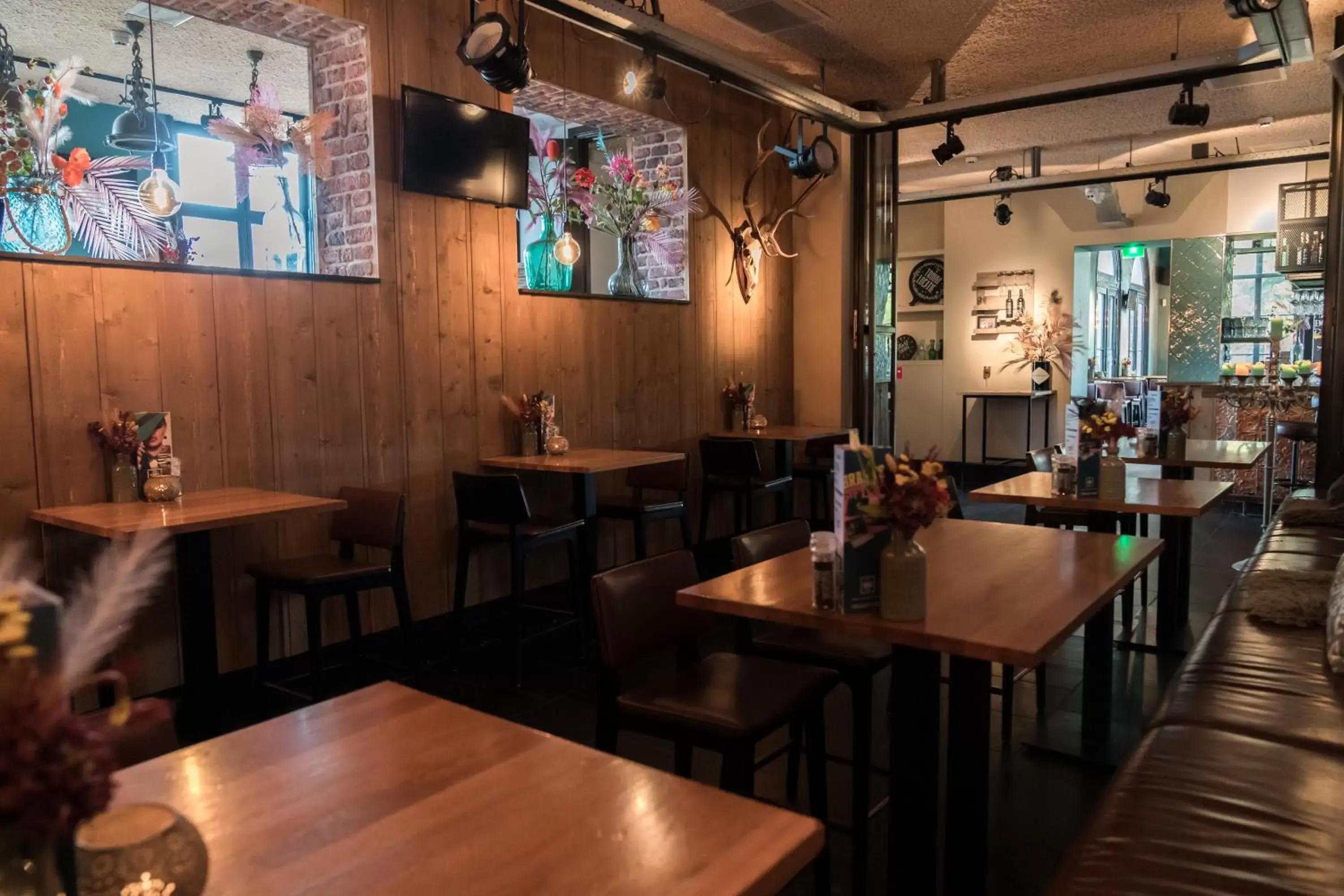 Lounge or bar in Boutique Hotel Brasa Beemster Lounge or bar in Boutique Hotel Brasa Beemster