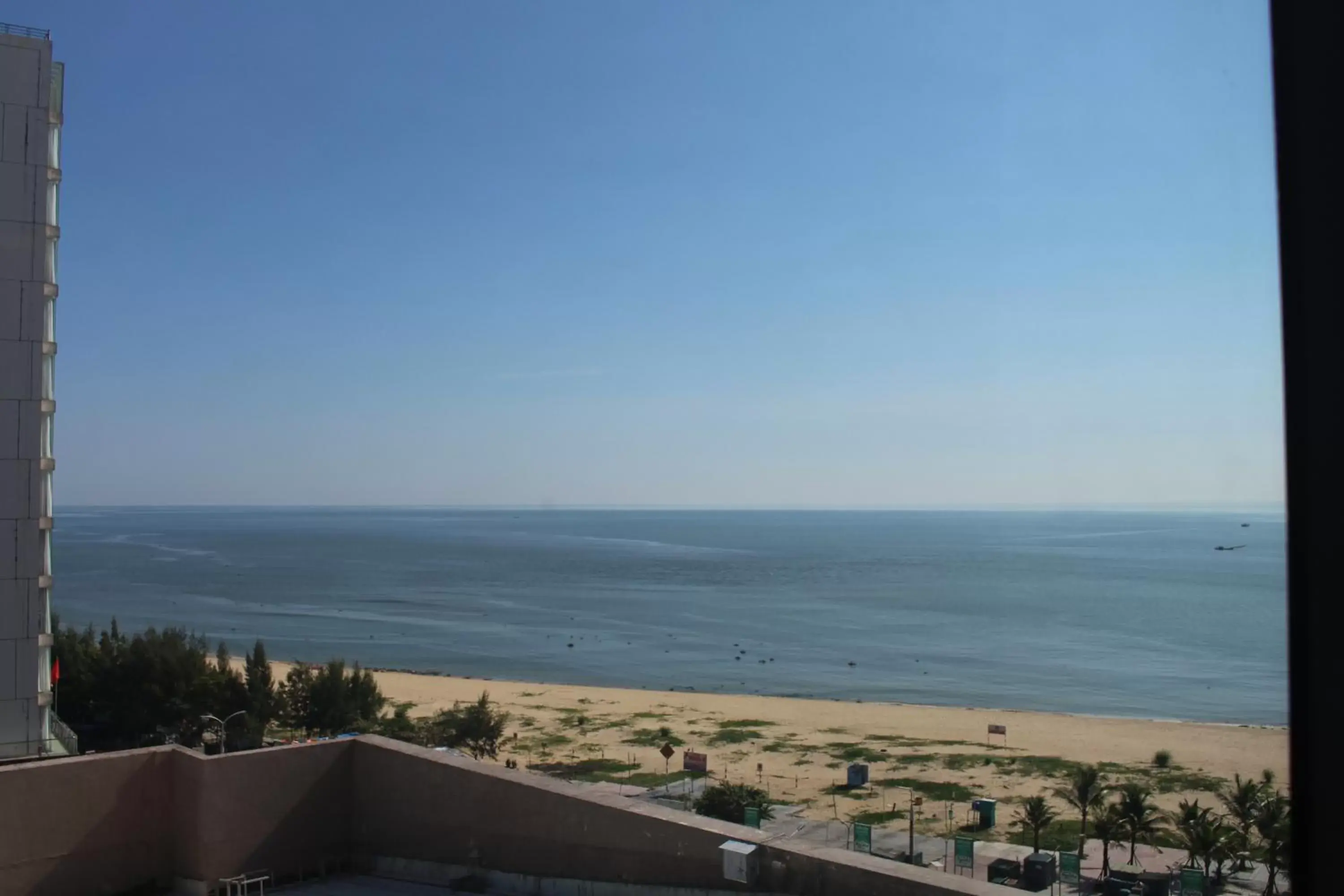 Sea View in Muong Thanh Luxury Nhat Le Hotel