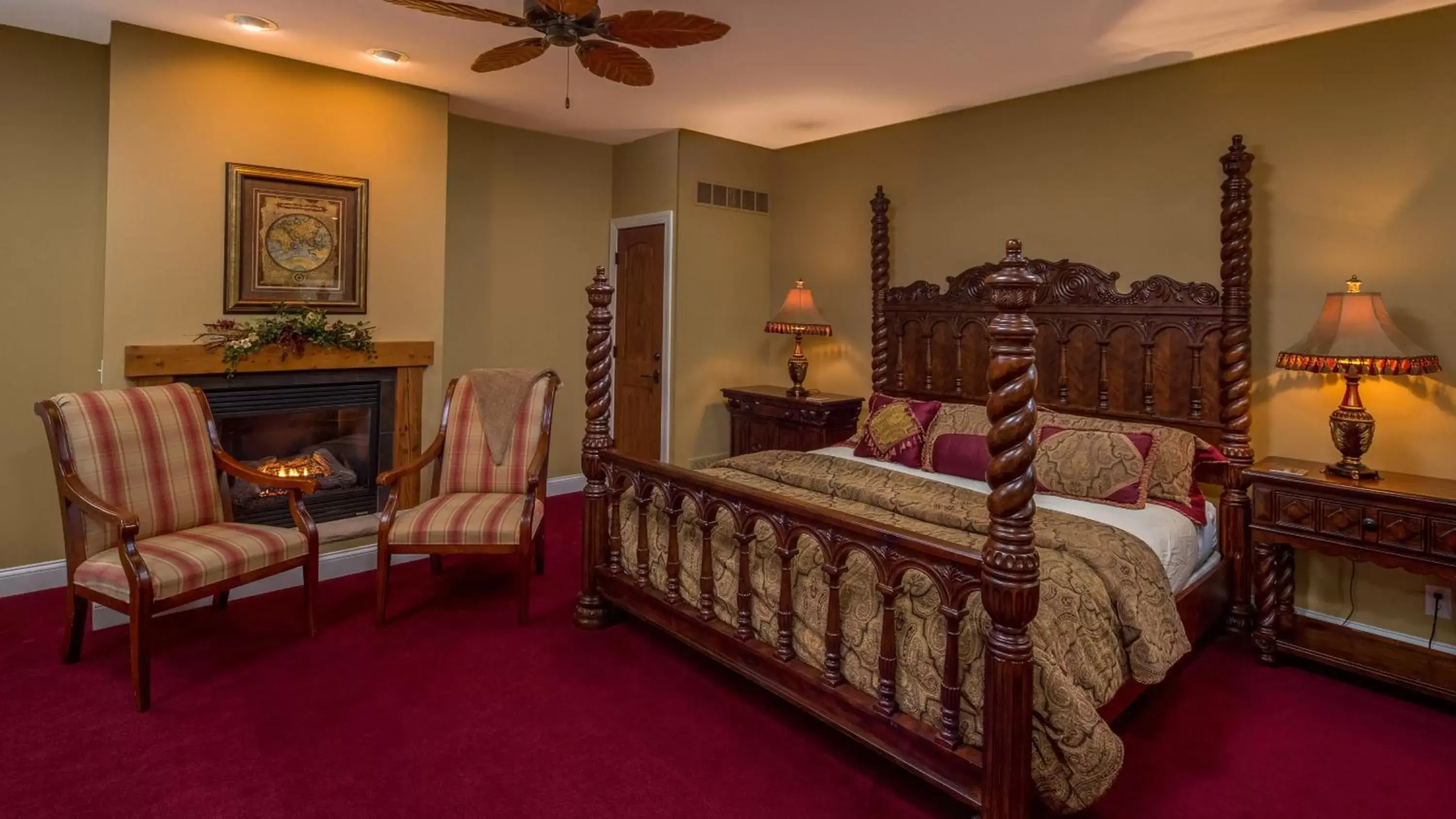 Bedroom in Goldmoor Inn & Resort