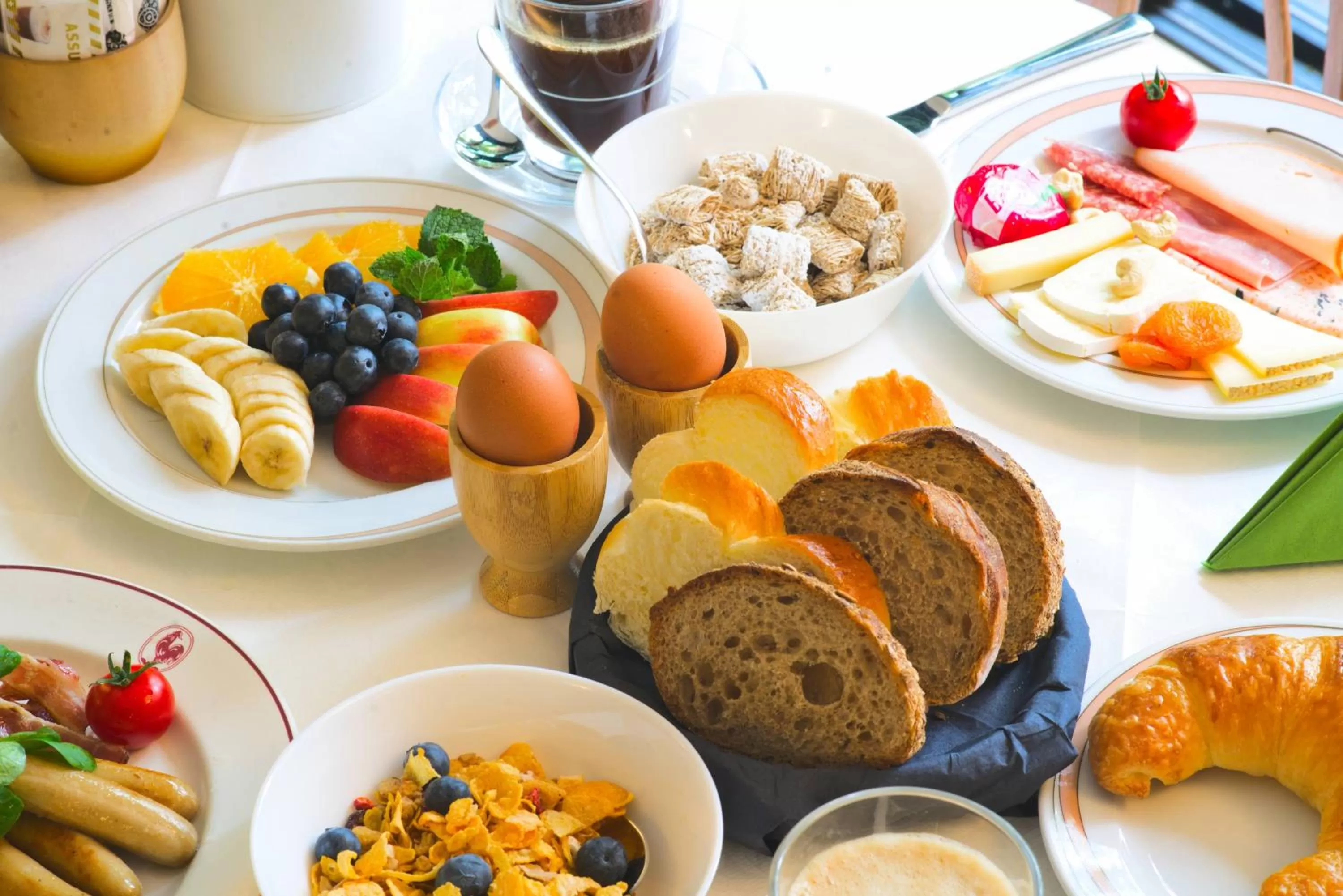 Food and drinks in Tulip Inn Beaulieu Lausanne