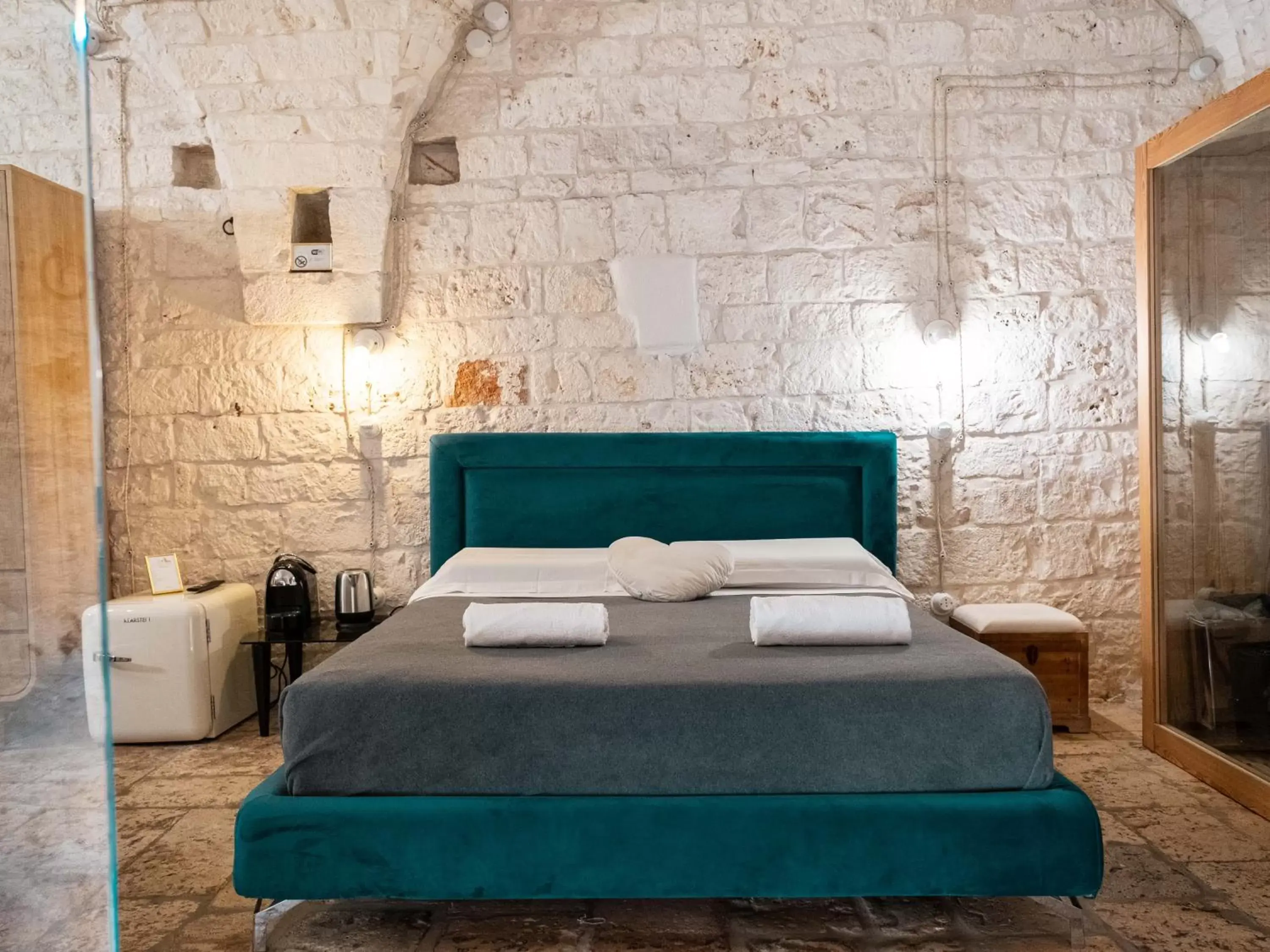 Bed in Dama Bianca Boutique Hotel Ostuni