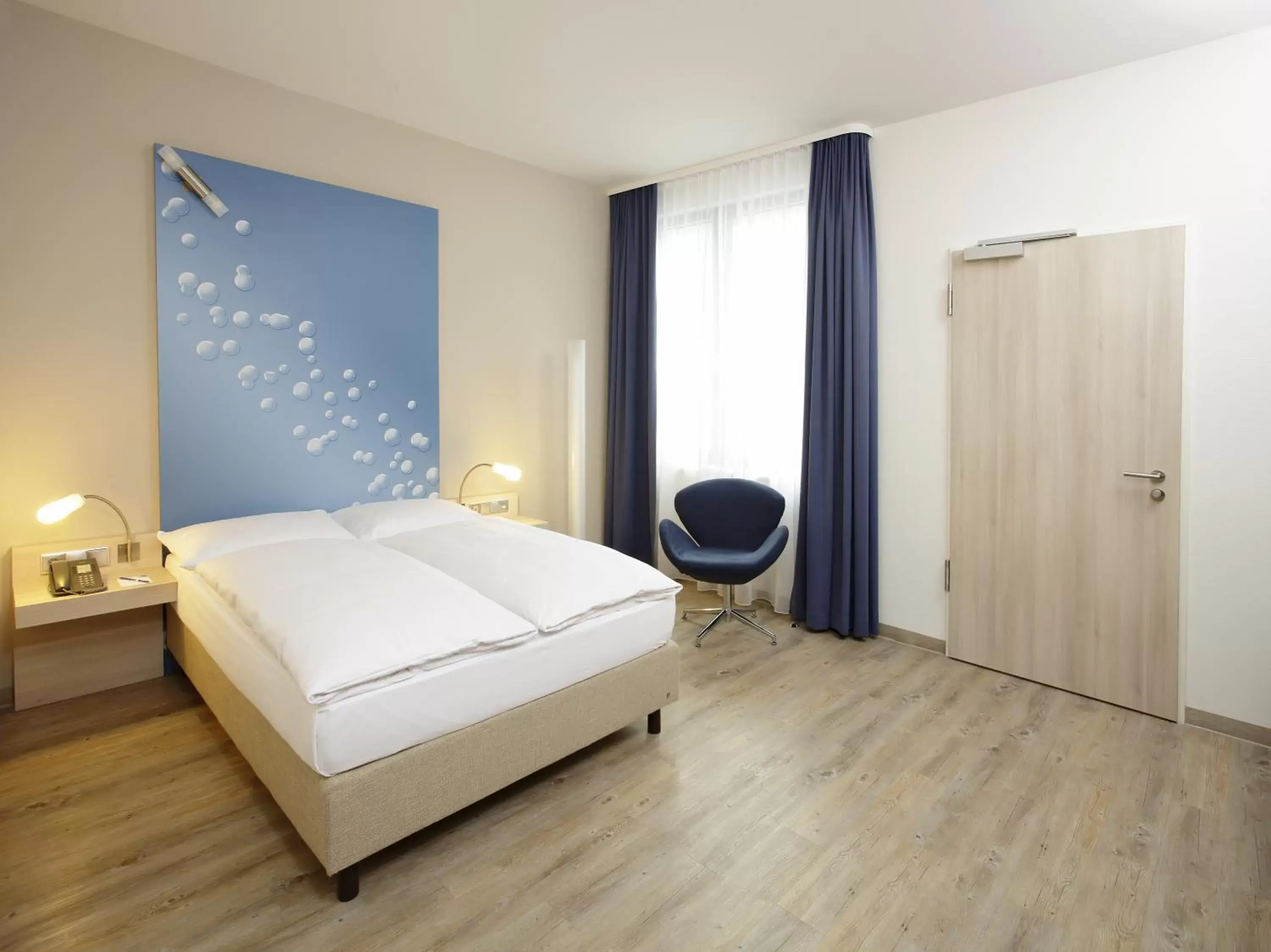 Bedroom, Bed in H2 Hotel Berlin-Alexanderplatz Bedroom, Bed in H2 Hotel Berlin-Alexanderplatz