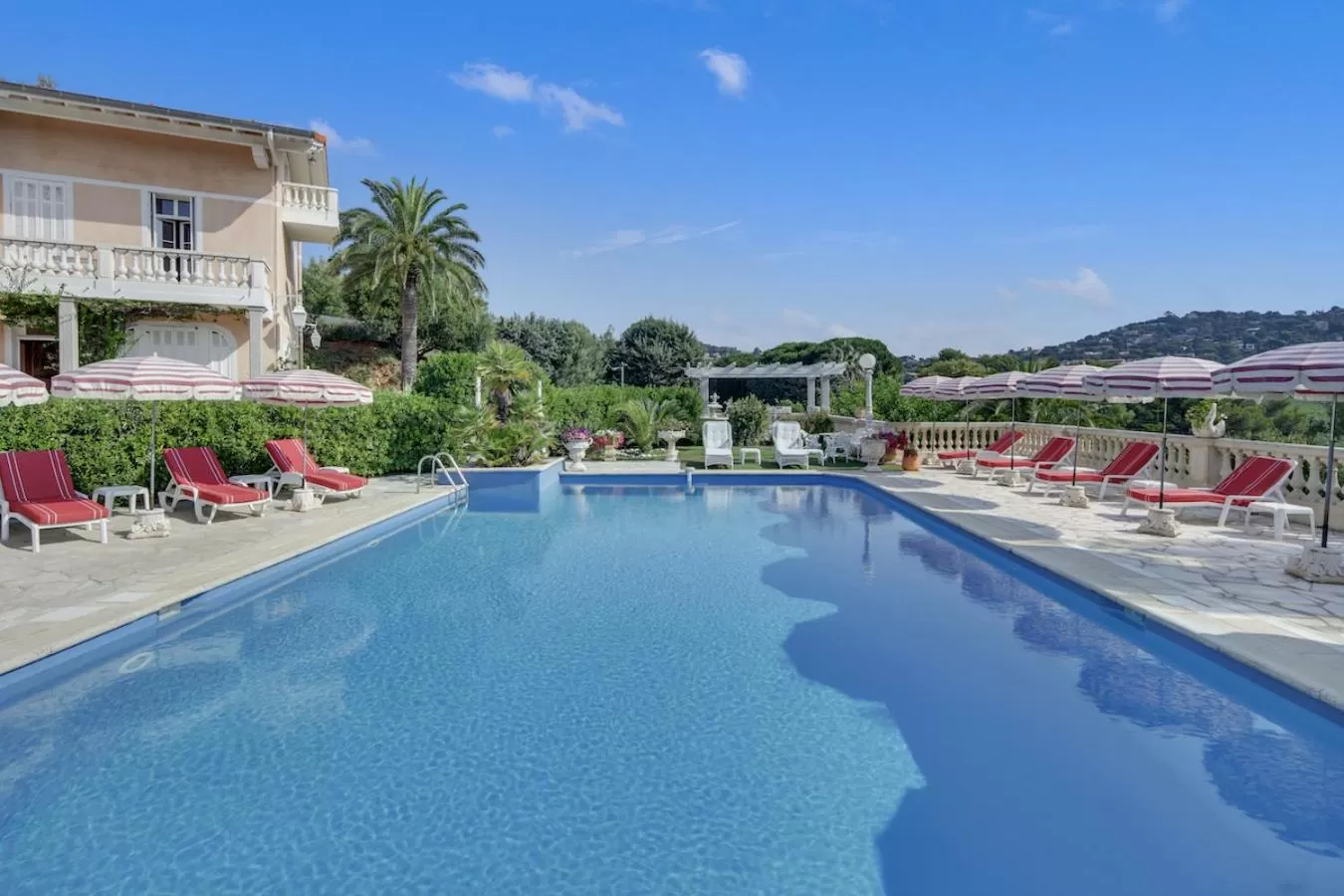 Swimming pool in Le Château de Mei Lese