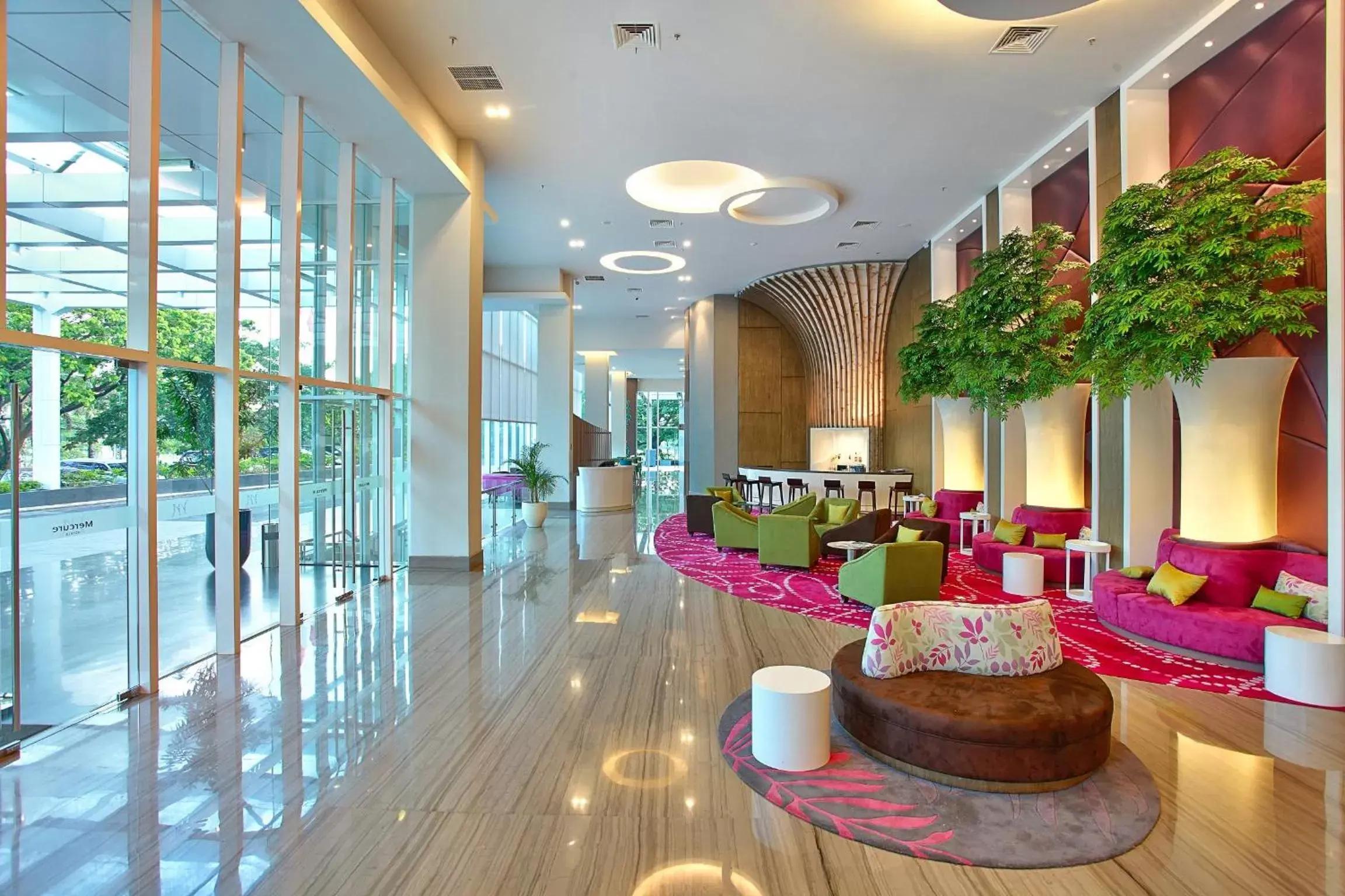 Lobby or reception in Mercure Serpong Alam Sutera