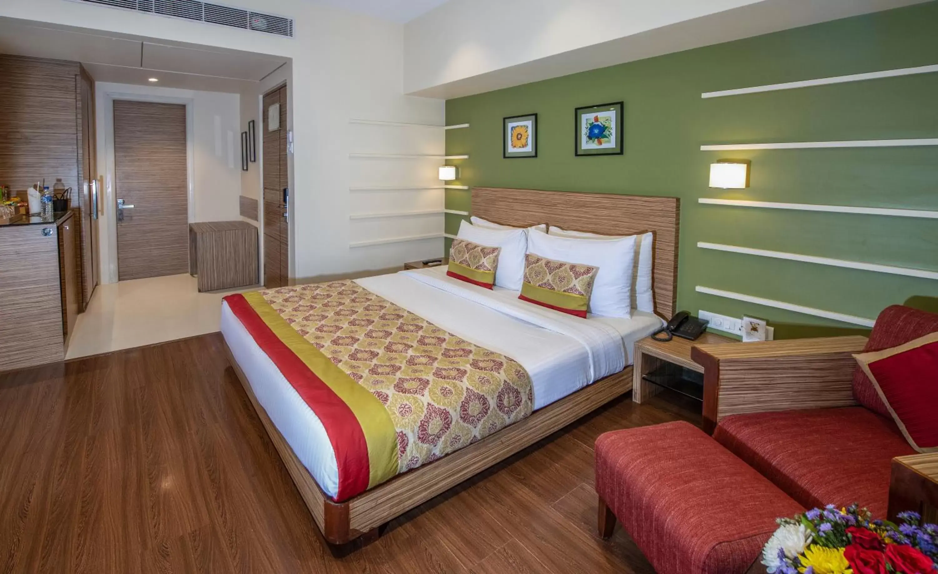Bed in Hotel Bawa Suites