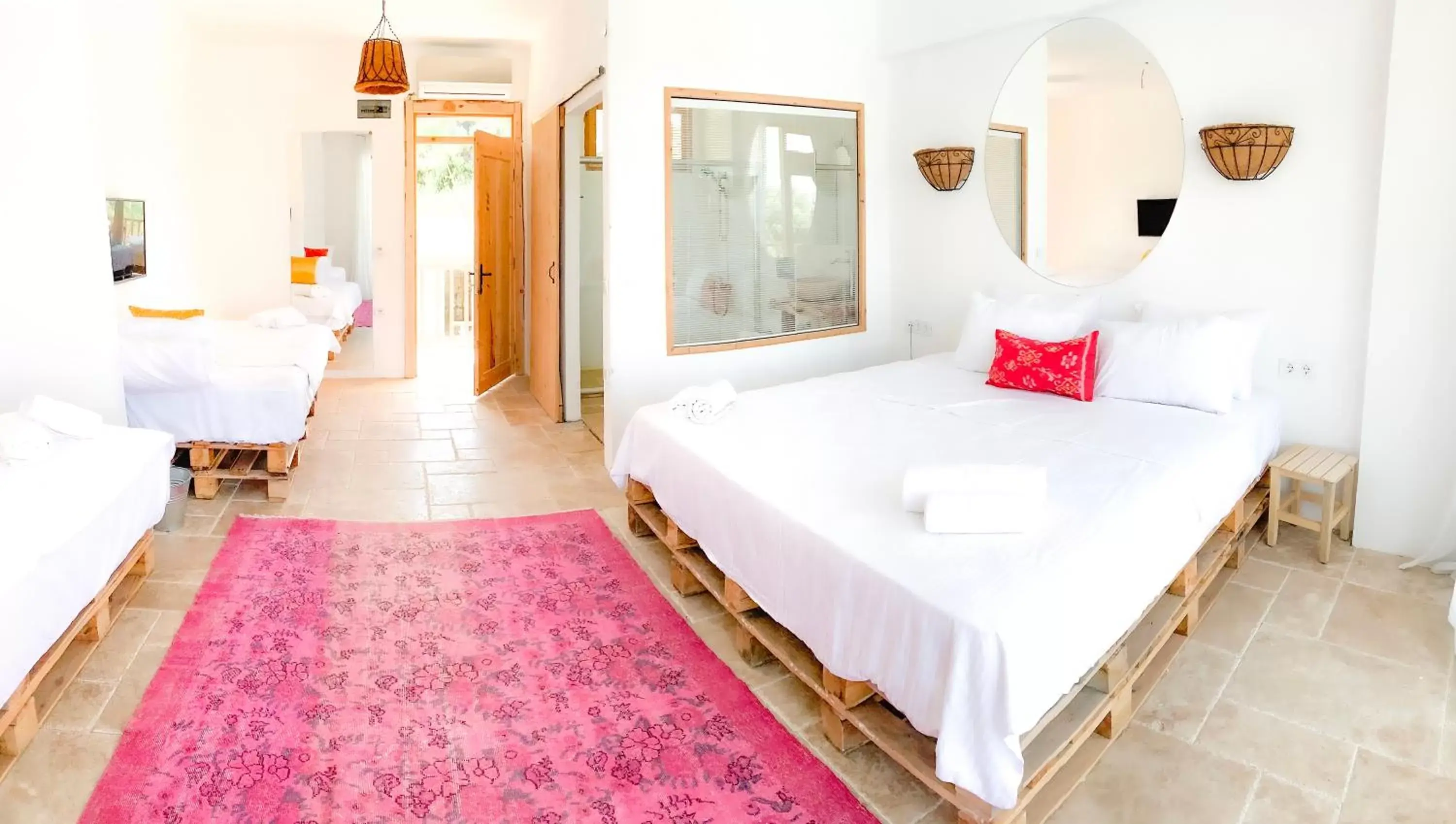 Bed in Alaçatı Barbarossa Hotel Bed in Alaçatı Barbarossa Hotel