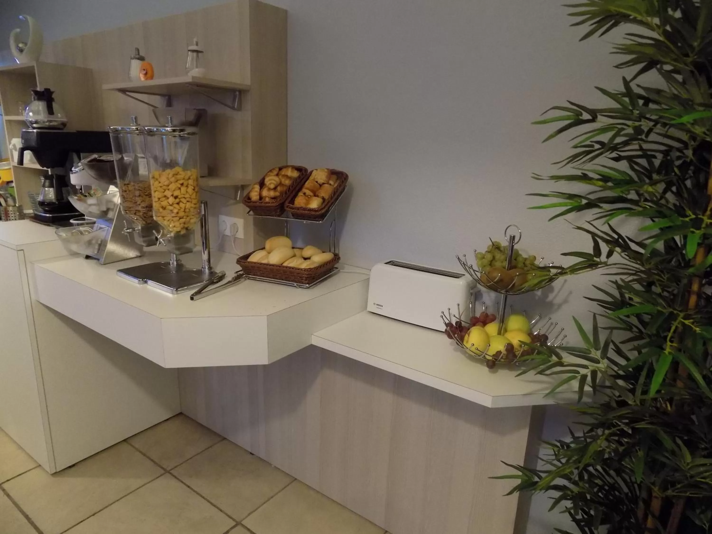 Buffet breakfast in Hotel Martinez Grenay