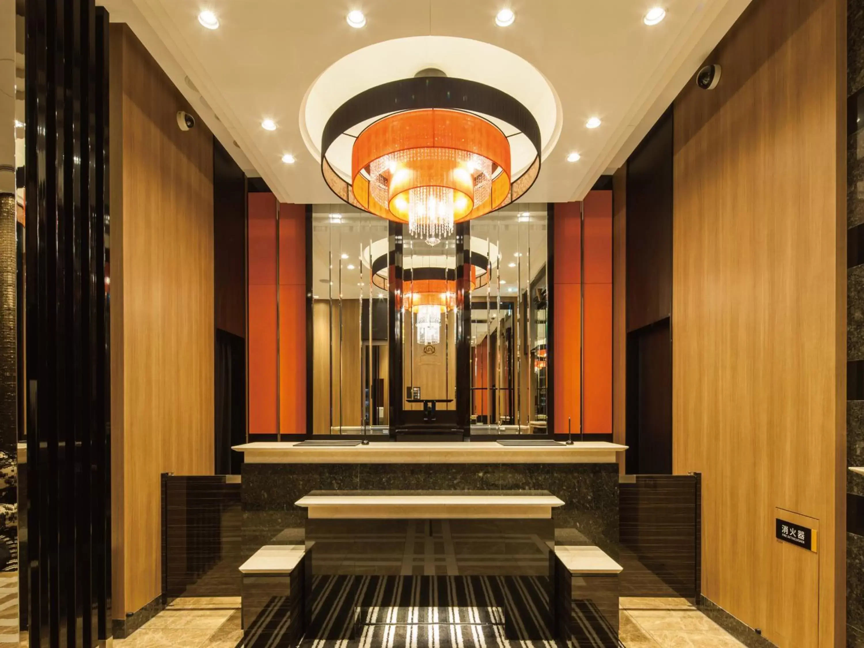 Lobby or reception in APA Hotel Asakusabashi-Ekikita