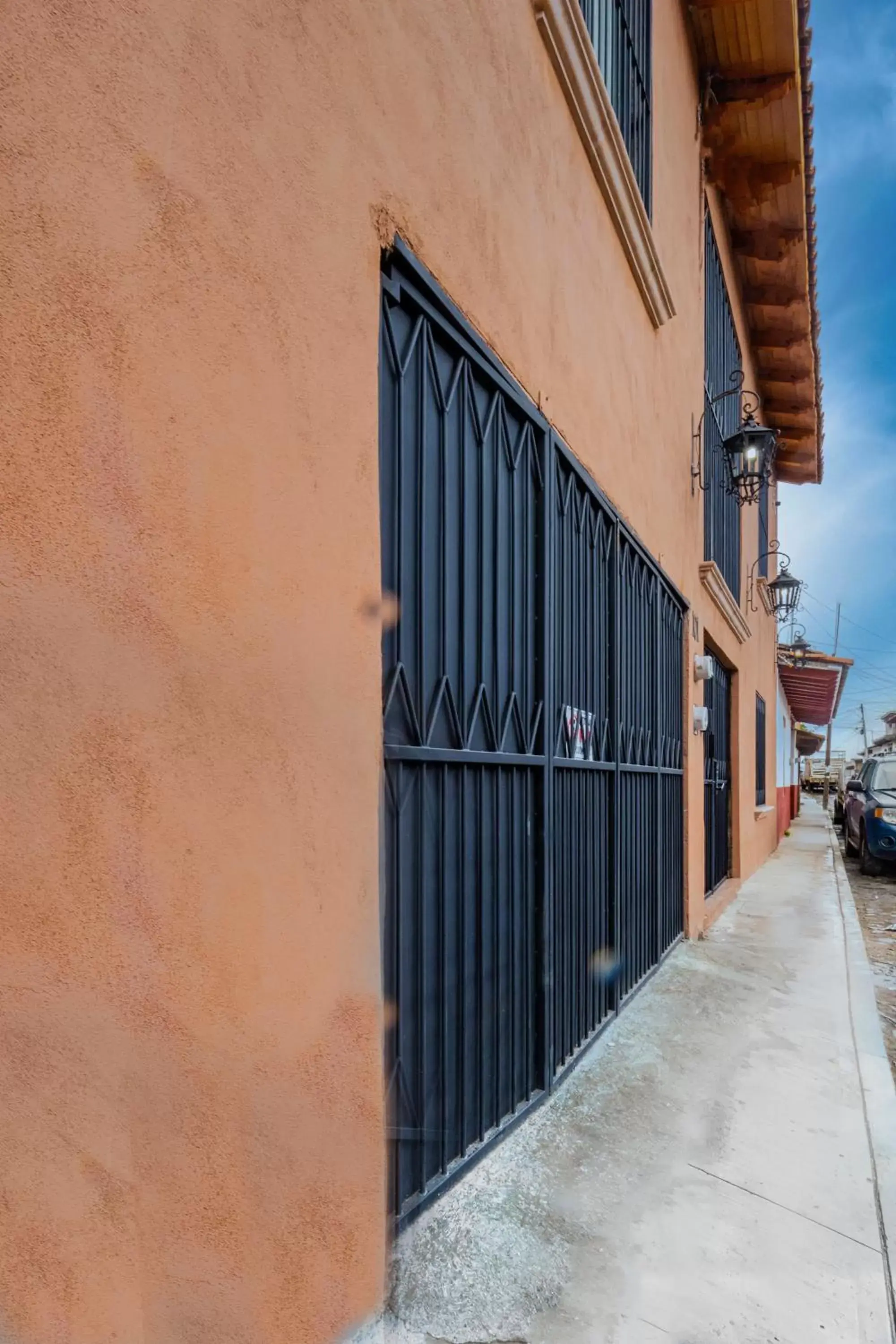 Facade/entrance, Property Building in Casa Lavanda Hotel Boutique