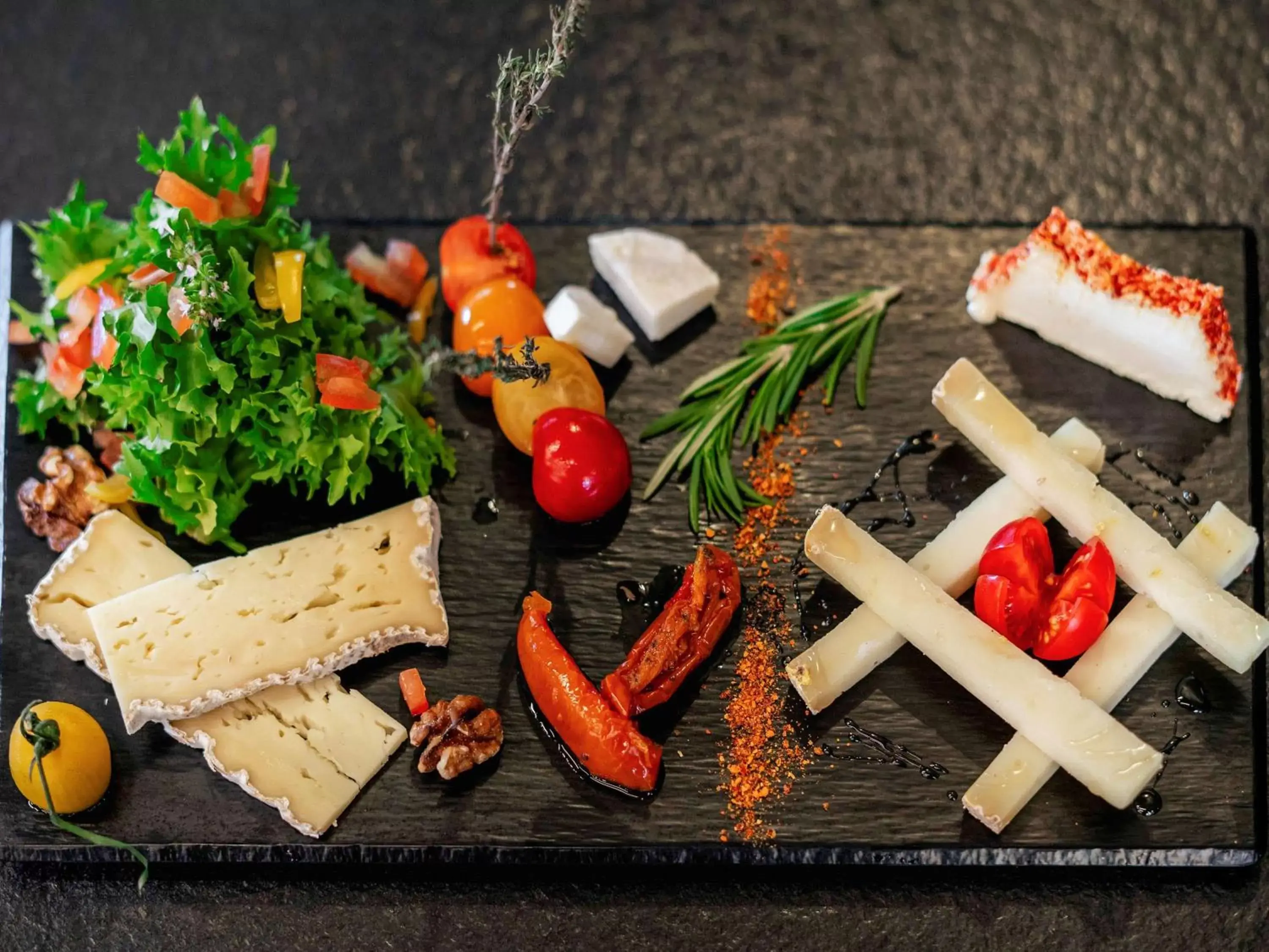 Lounge or bar in ibis Styles Castelnaudary Lounge or bar in ibis Styles Castelnaudary