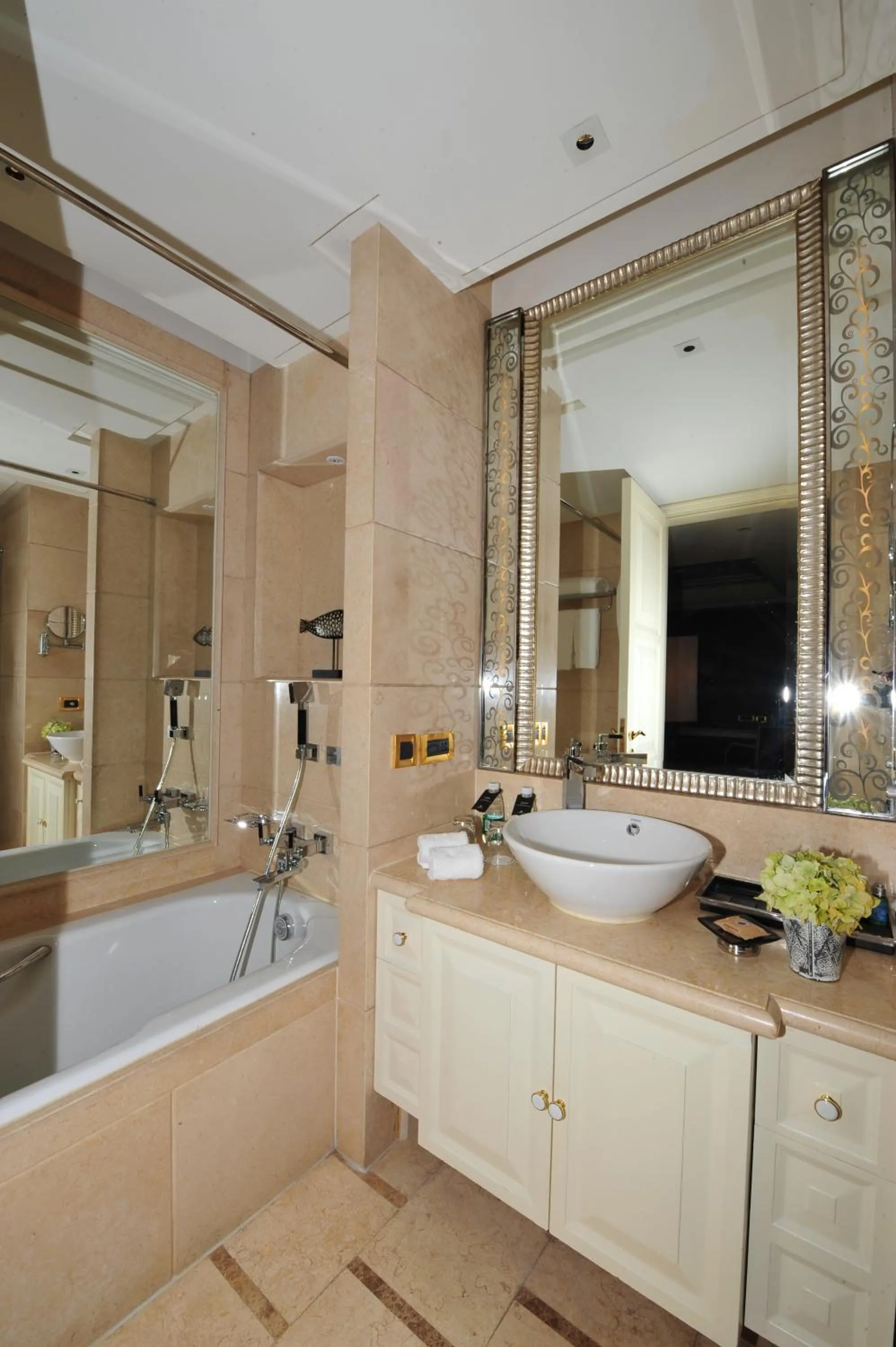 Bathroom in Wealthy All Suite Hotel Suzhou