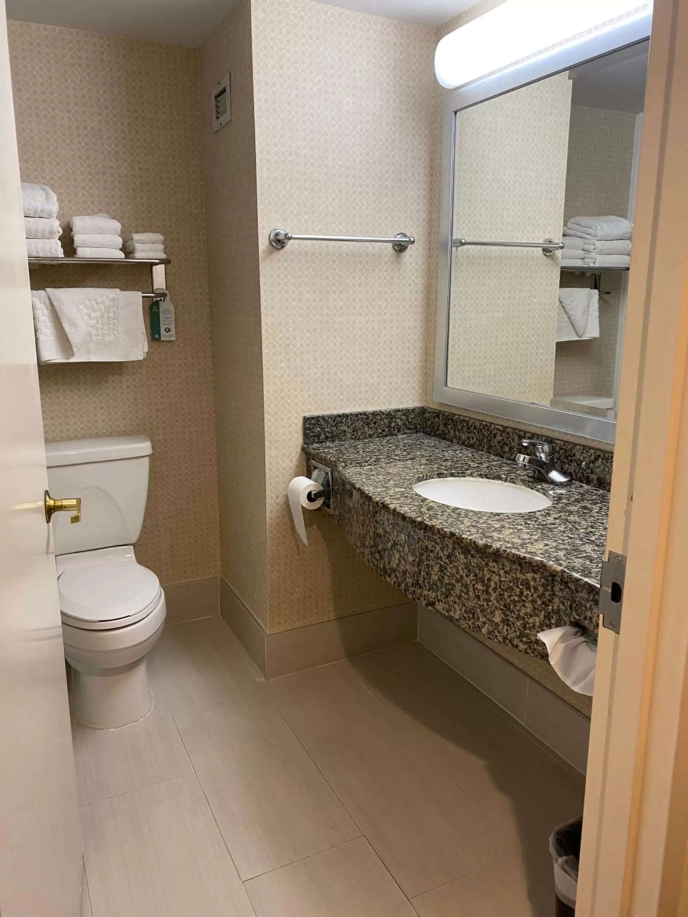 Toilet in Best Western Bar Harbour Inn