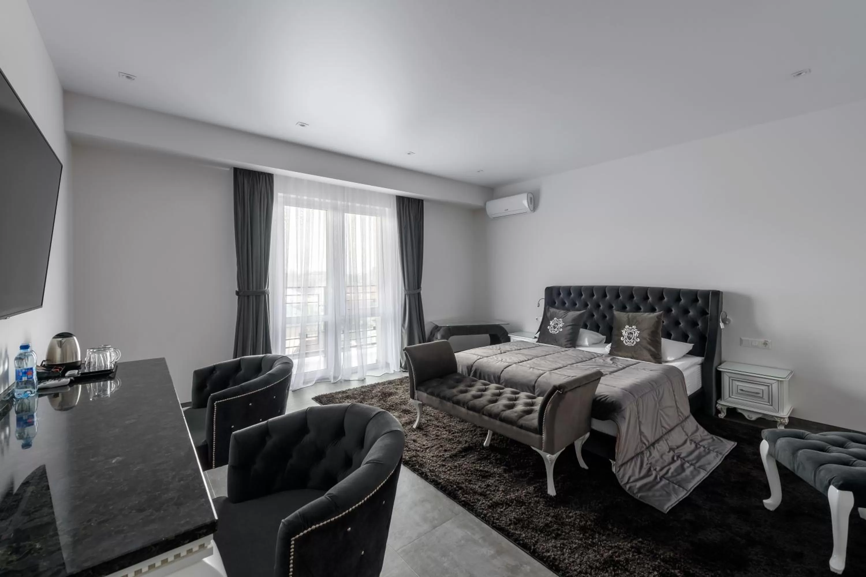 Bed, Seating Area in Grand Royal