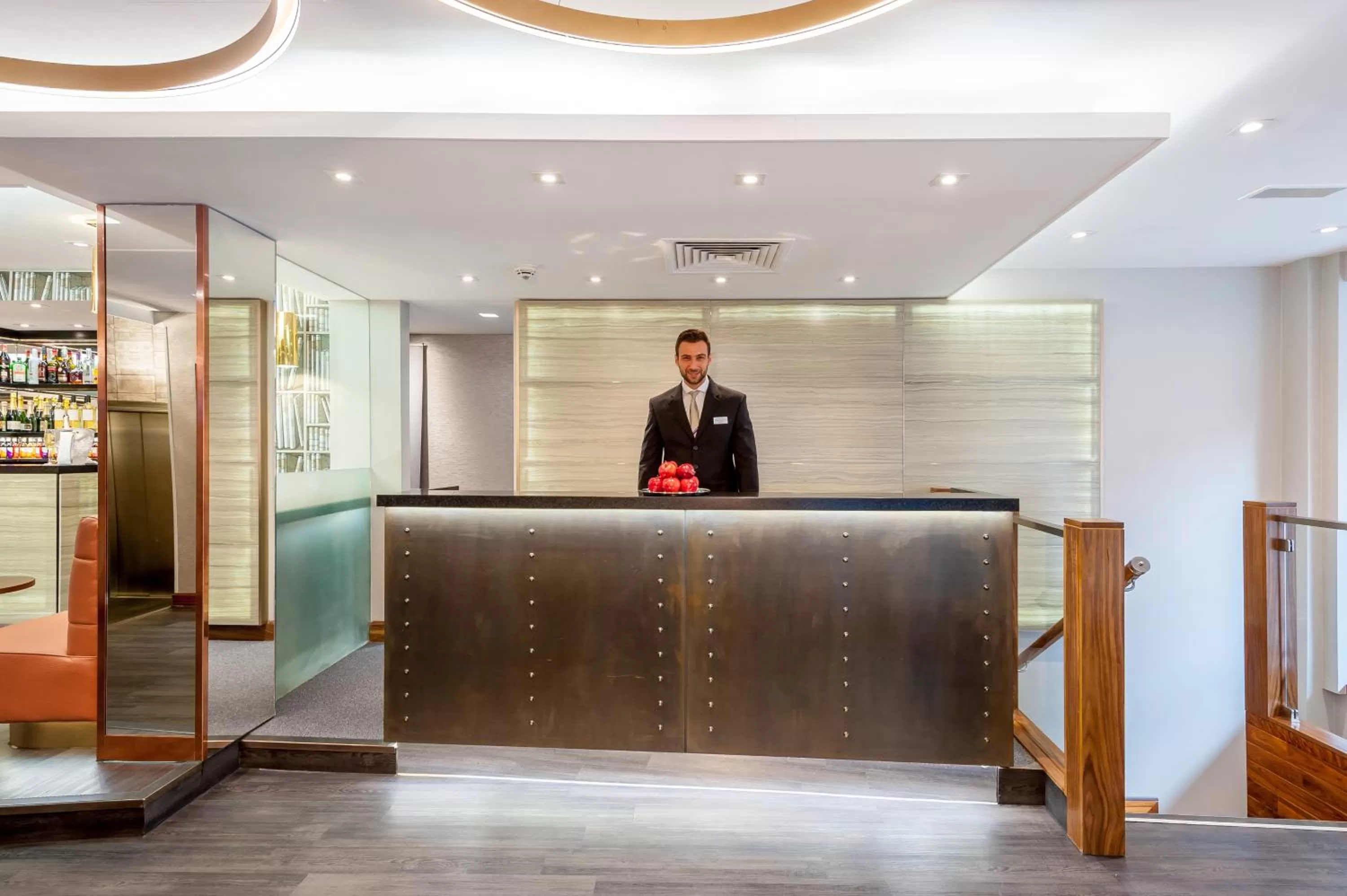 Lobby or reception in Mercure London Paddington Hotel