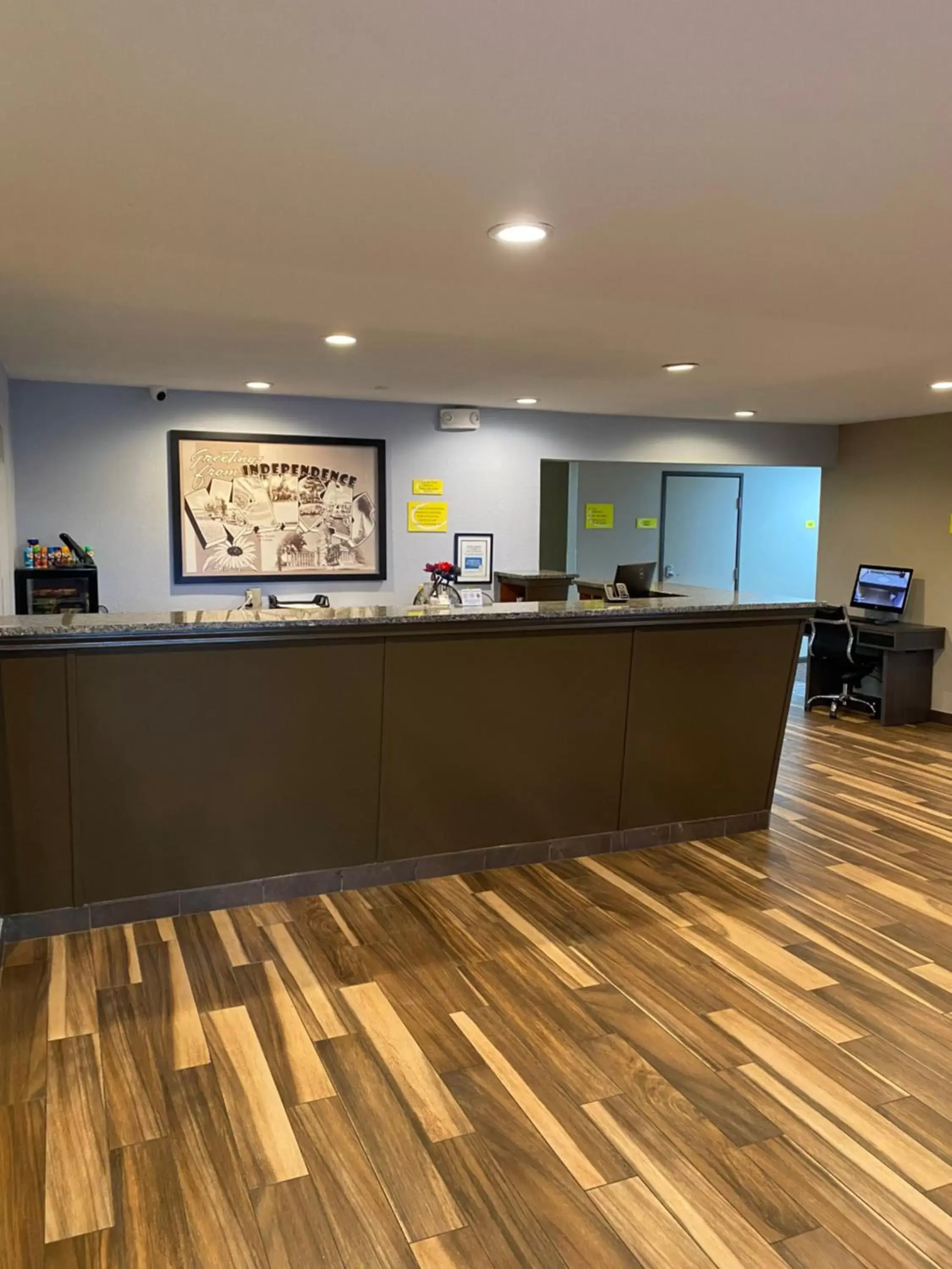 Lobby or reception, Lobby/Reception in Super 8 by Wyndham Independence