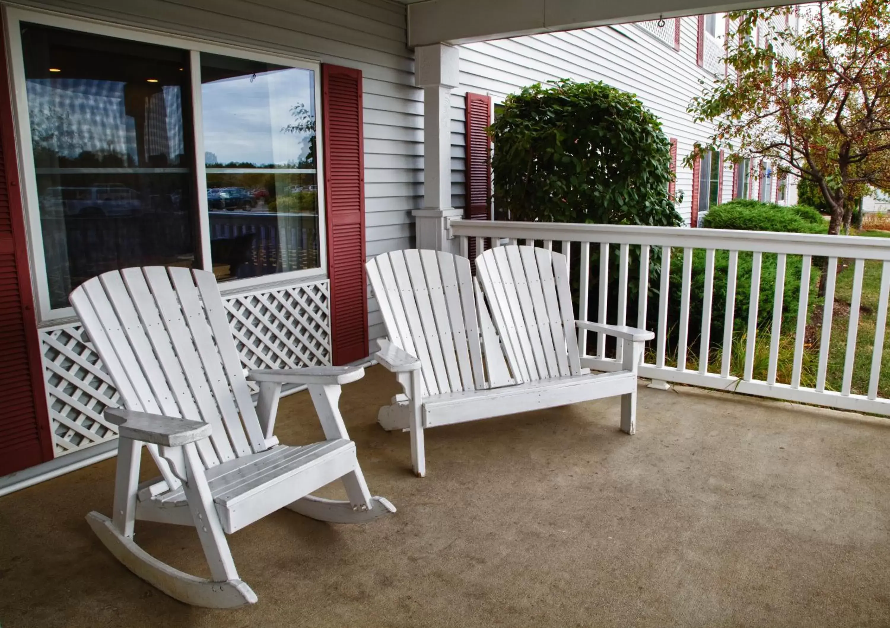 Balcony/Terrace in Country Inn & Suites by Radisson, Gurnee, IL