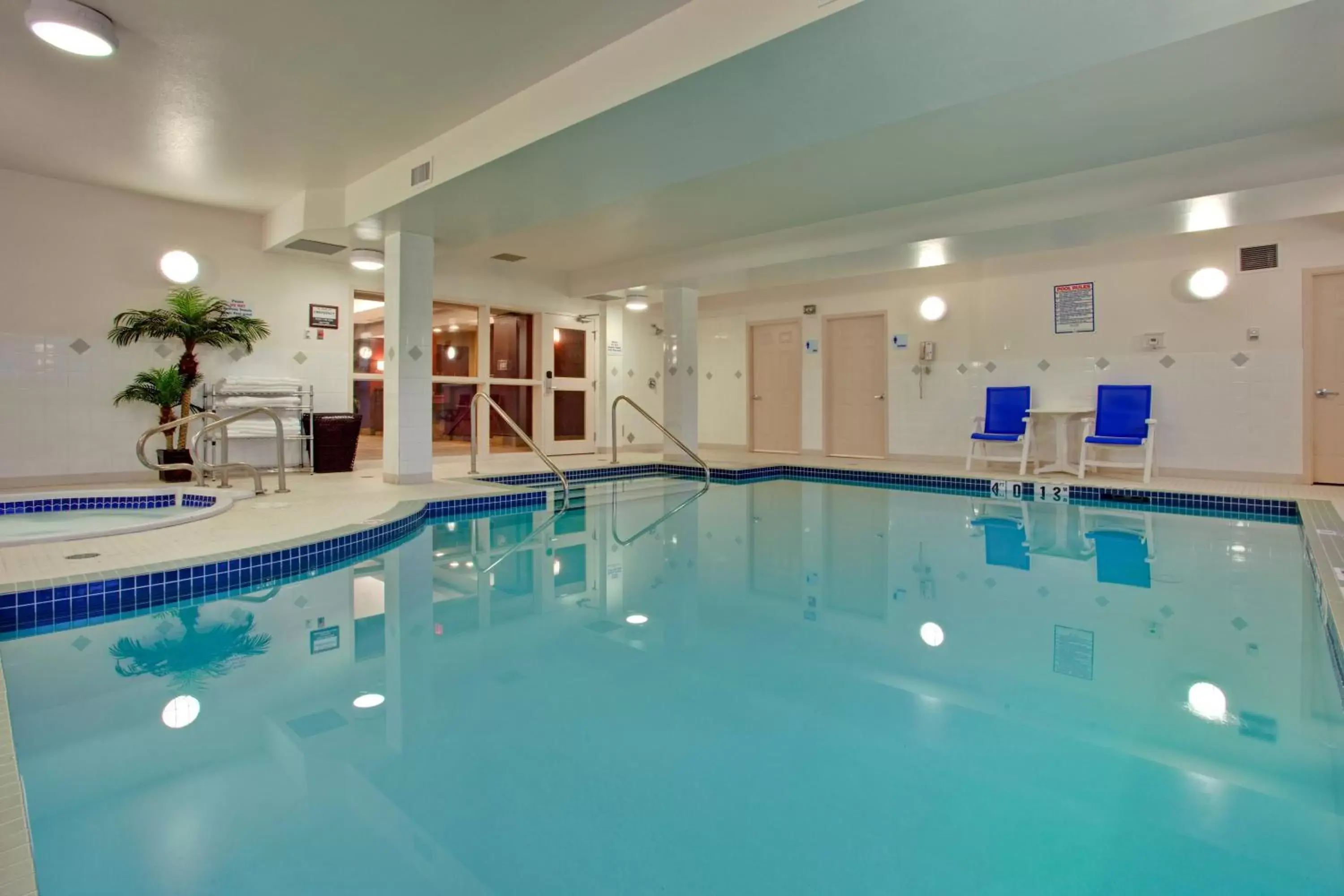 Swimming Pool in Holiday Inn Express Edmonton North, an IHG Hotel