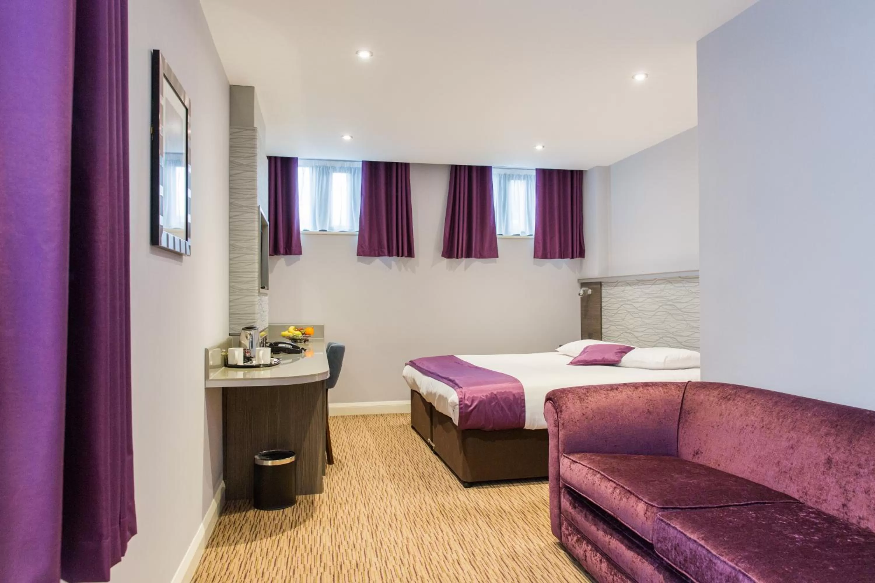 Photo of the whole room, Bed in Hogs Back Hotel & Spa Nr Farnham