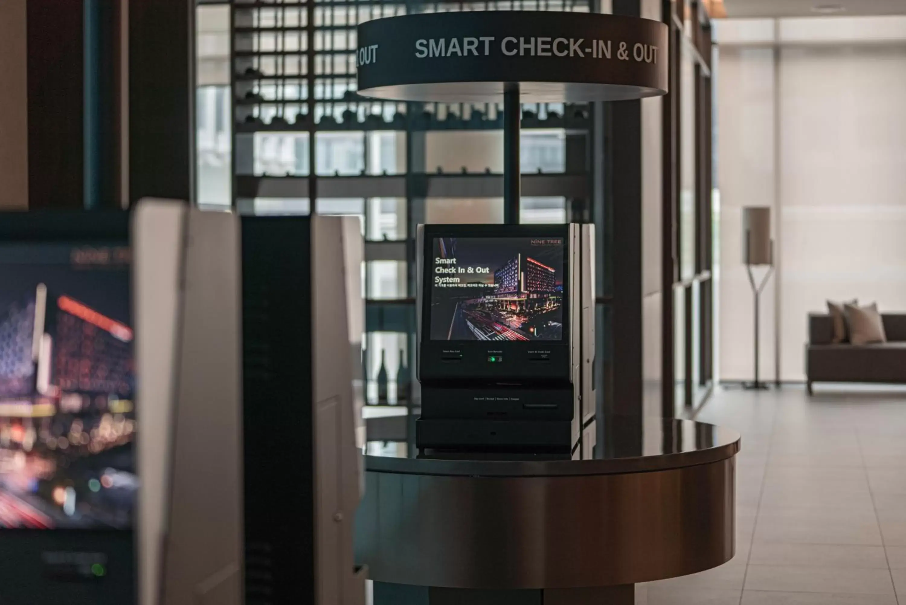 Lobby or reception in Nine Tree by Parnas Seoul Pangyo Lobby or reception in Nine Tree by Parnas Seoul Pangyo