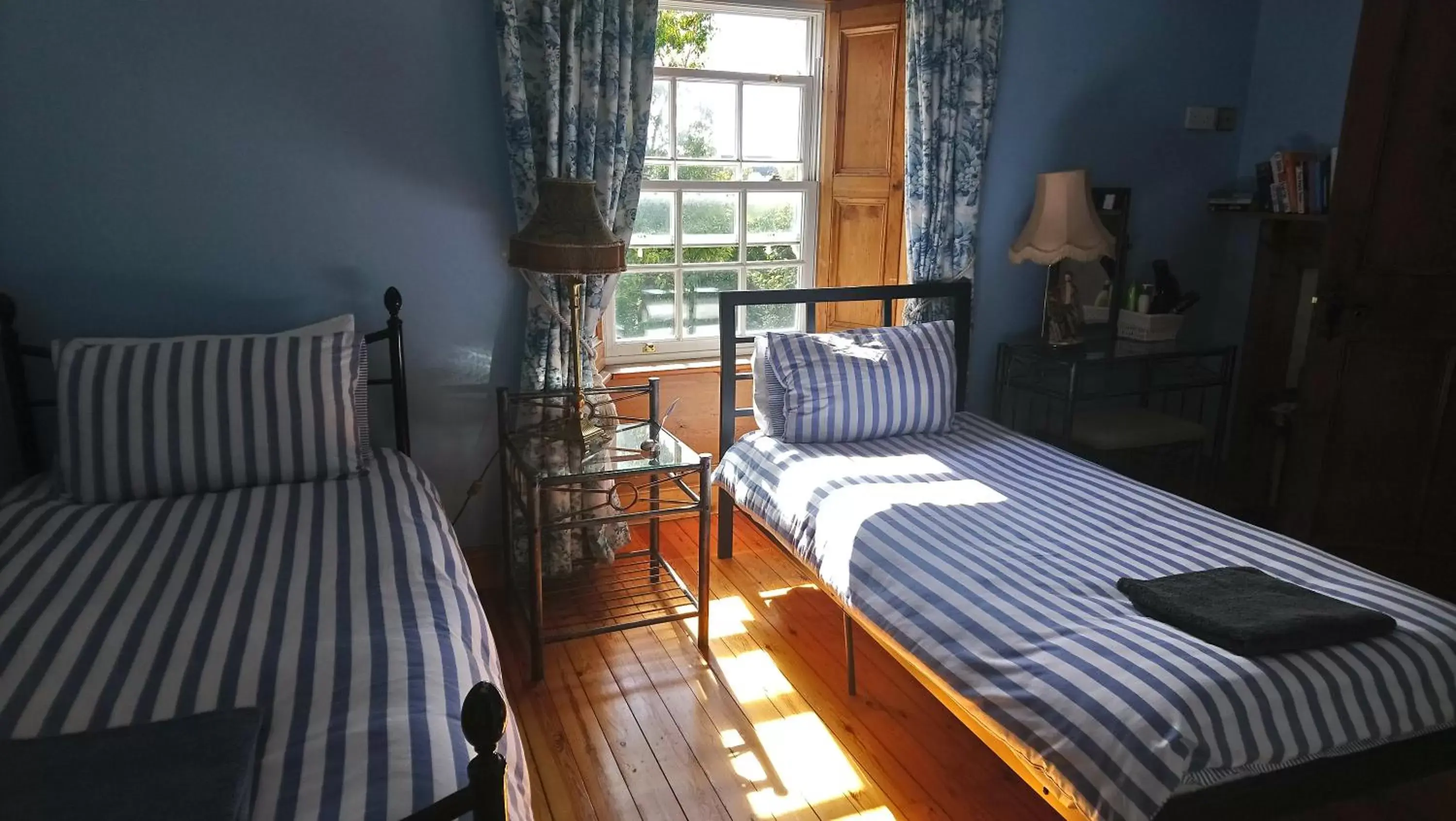 Bedroom, Bed in Knockaderry House