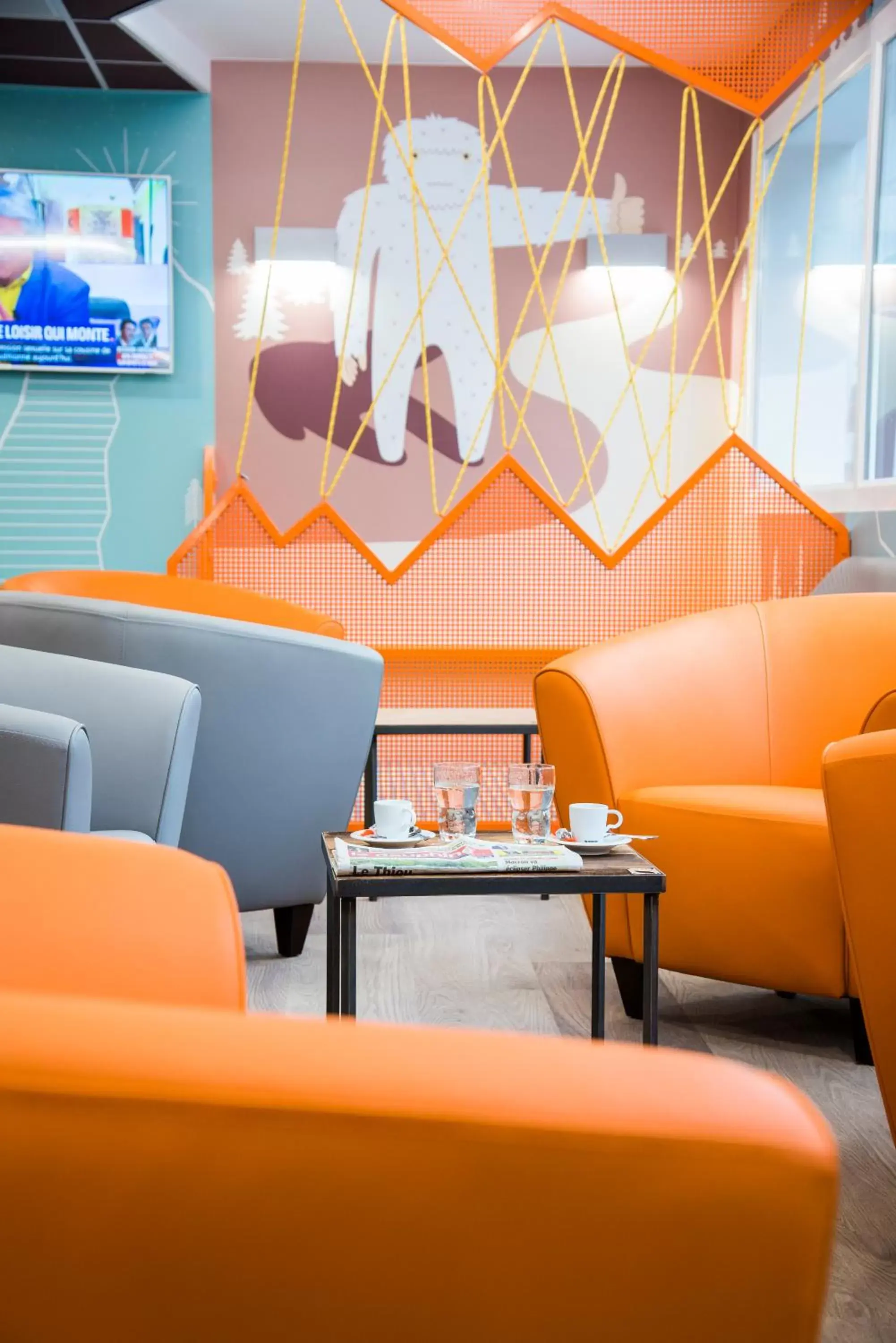 Lounge or bar, Seating Area in Ibis Styles Sallanches Pays du Mont-Blanc