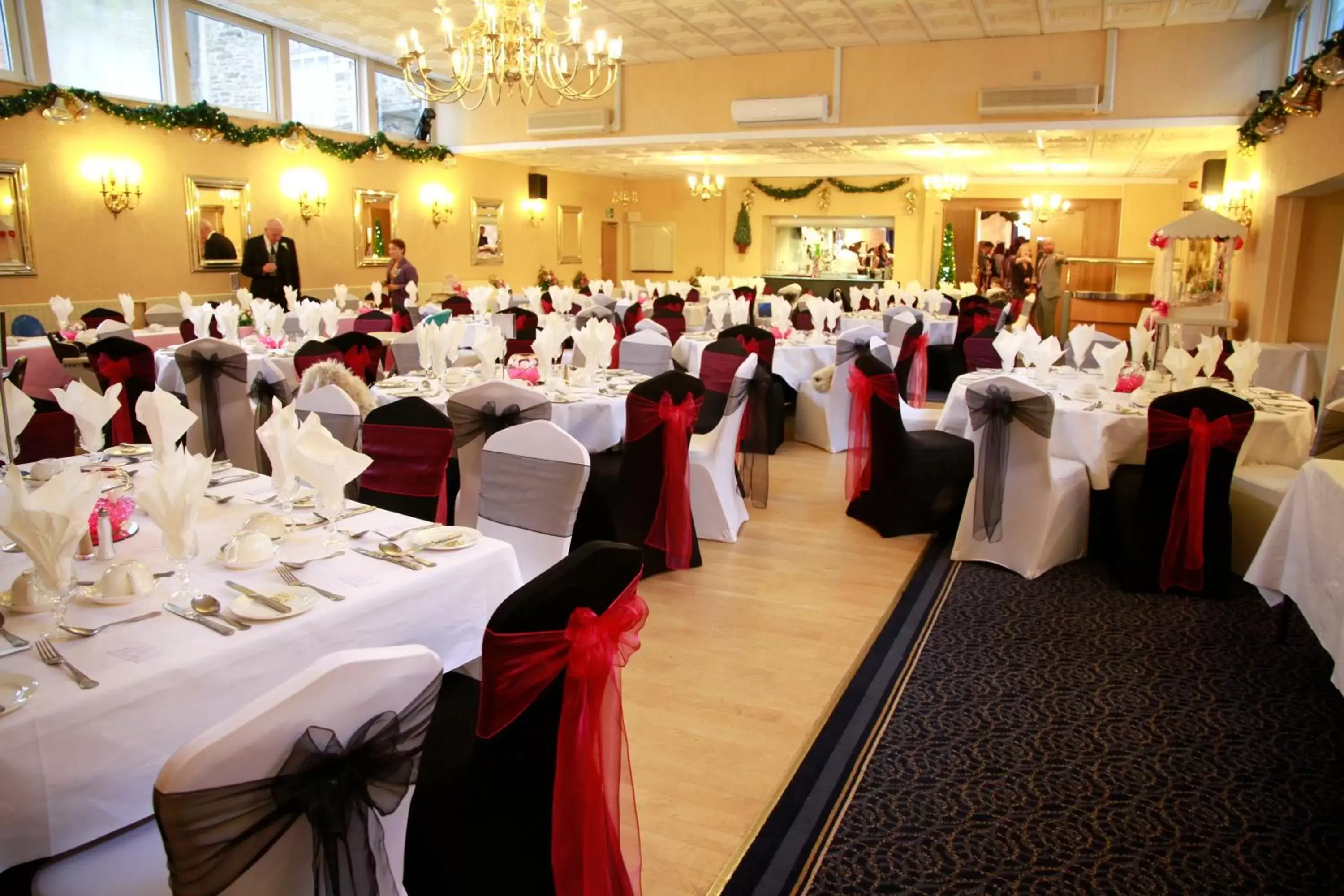 Dining area, Banquet Facilities in Gwesty'r Marine Hotel & Spa