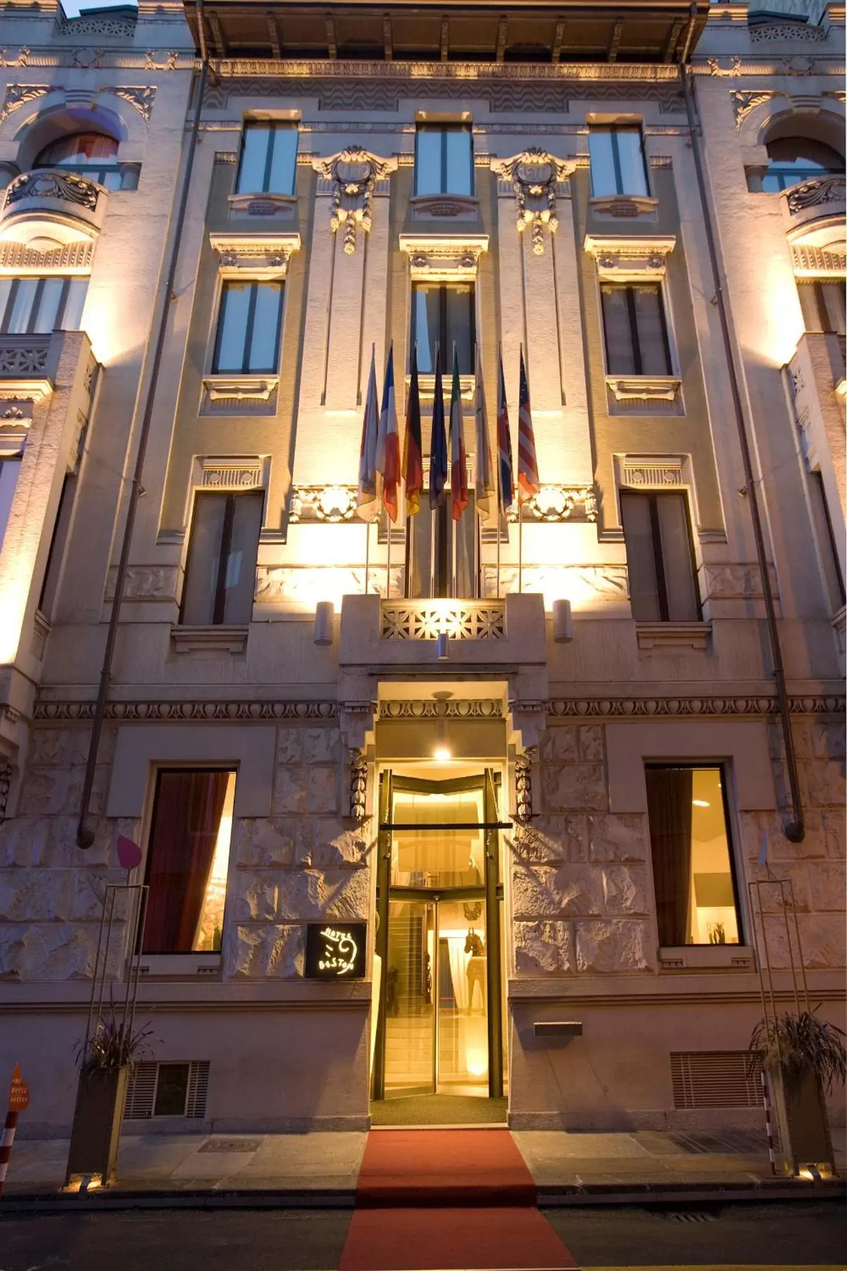 Facade/entrance, Property Building in Art Hotel Boston