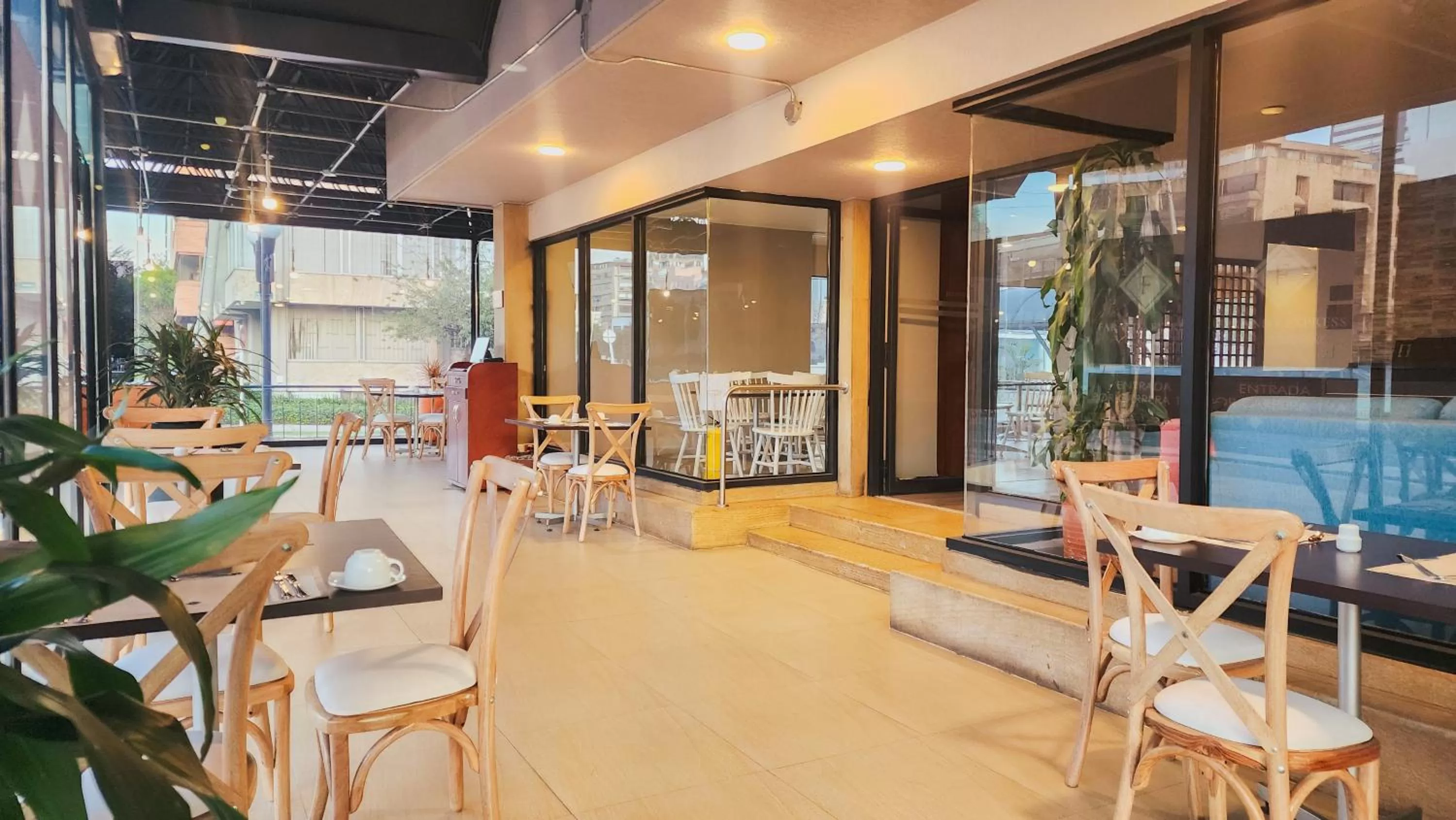 Restaurant/places to eat in Faranda Express Belvedere